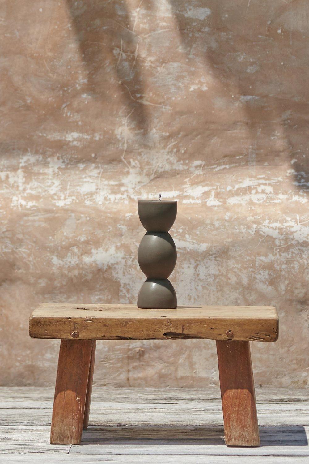 올리브 스몰의 가르다 호수에서의 여름