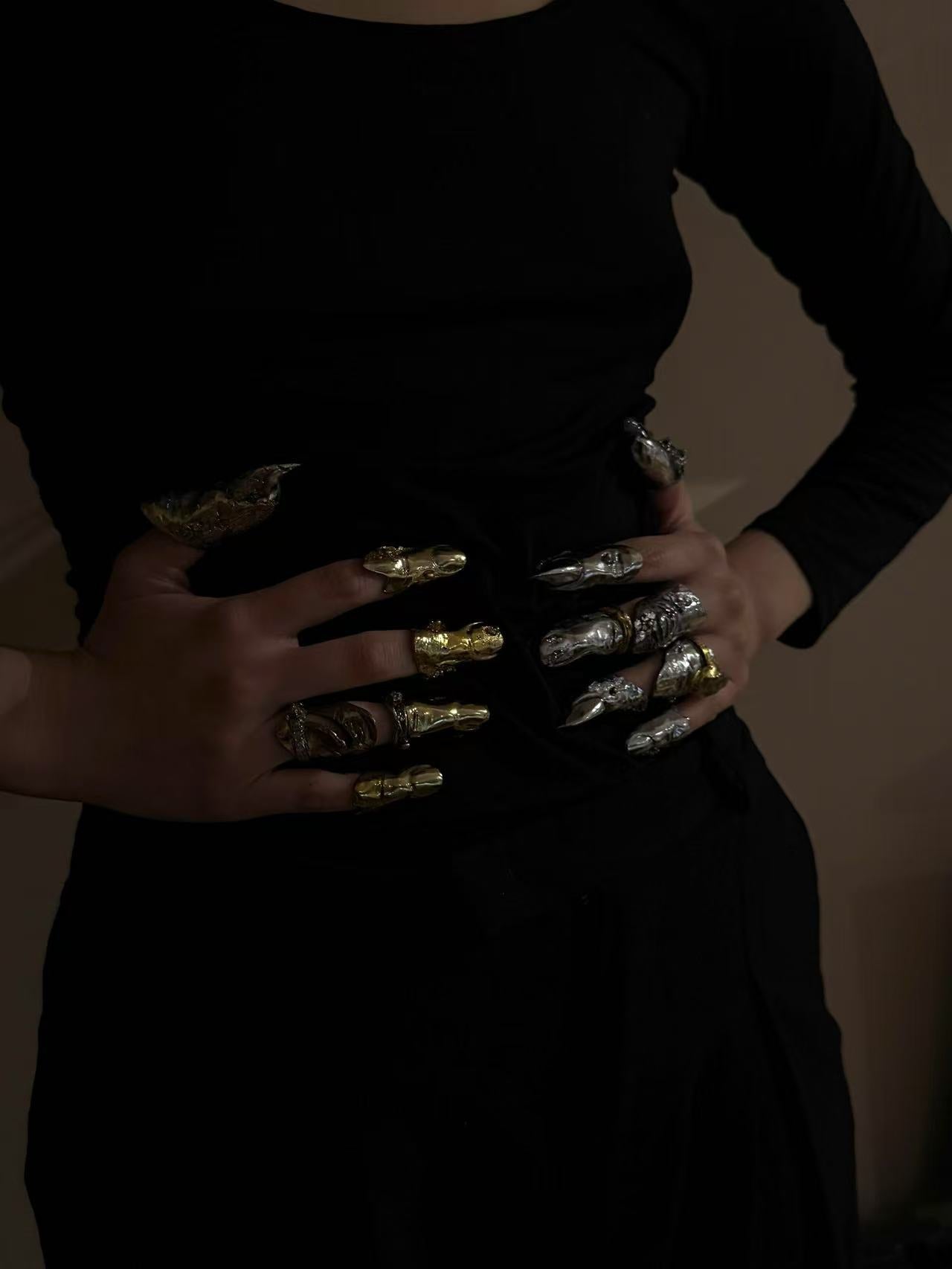 Dionysus Finger Ring