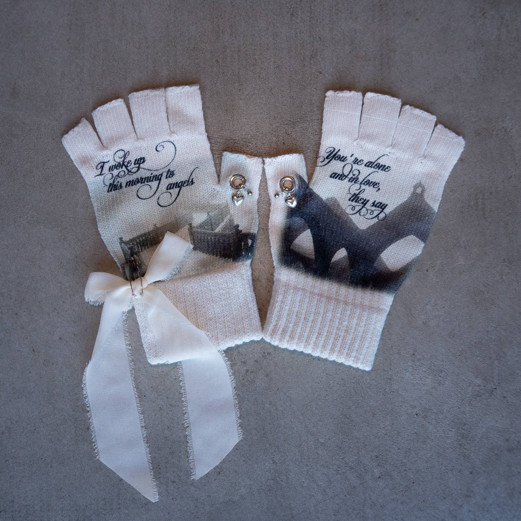 Angel Gloves