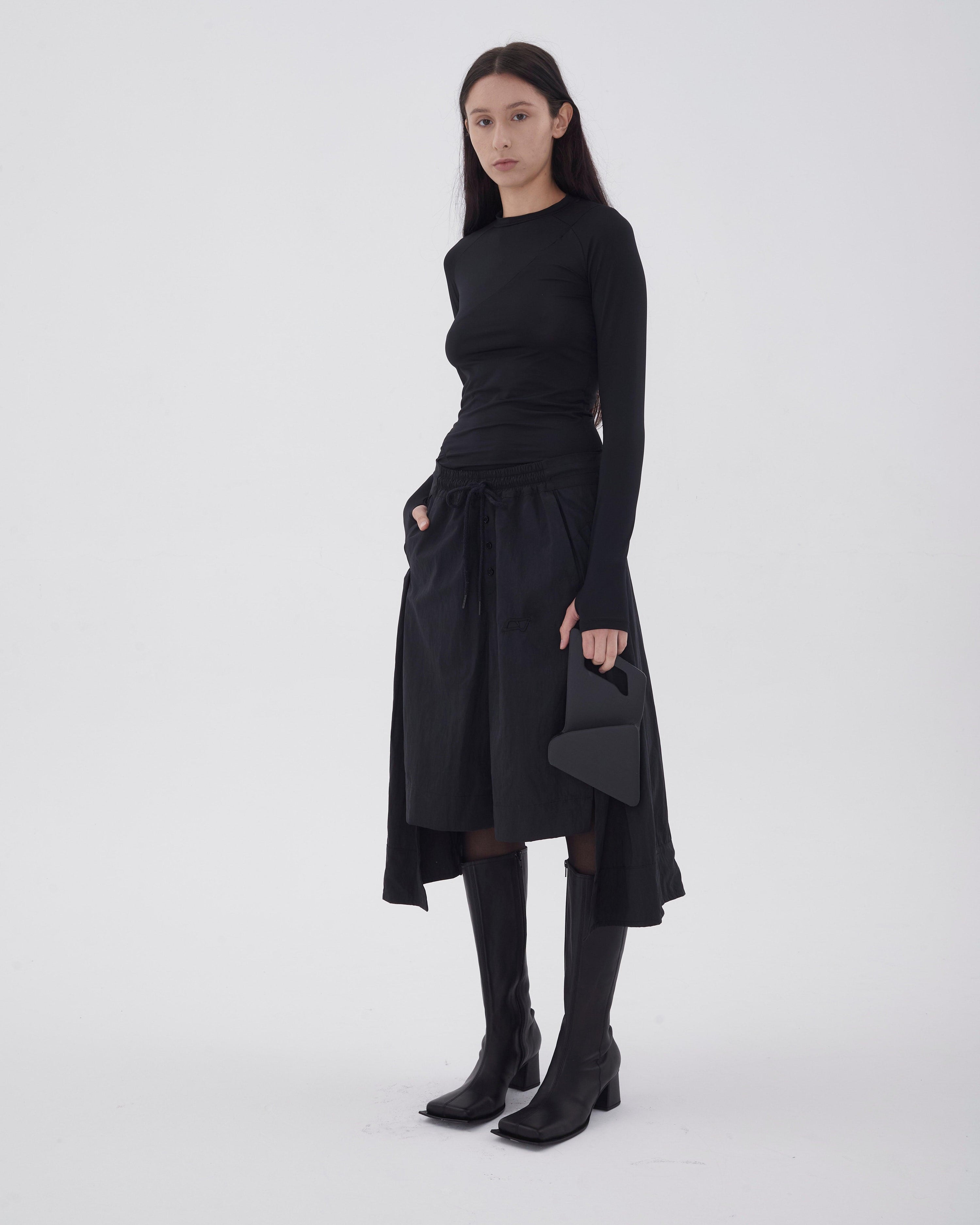 해체된 셔츠-반바지