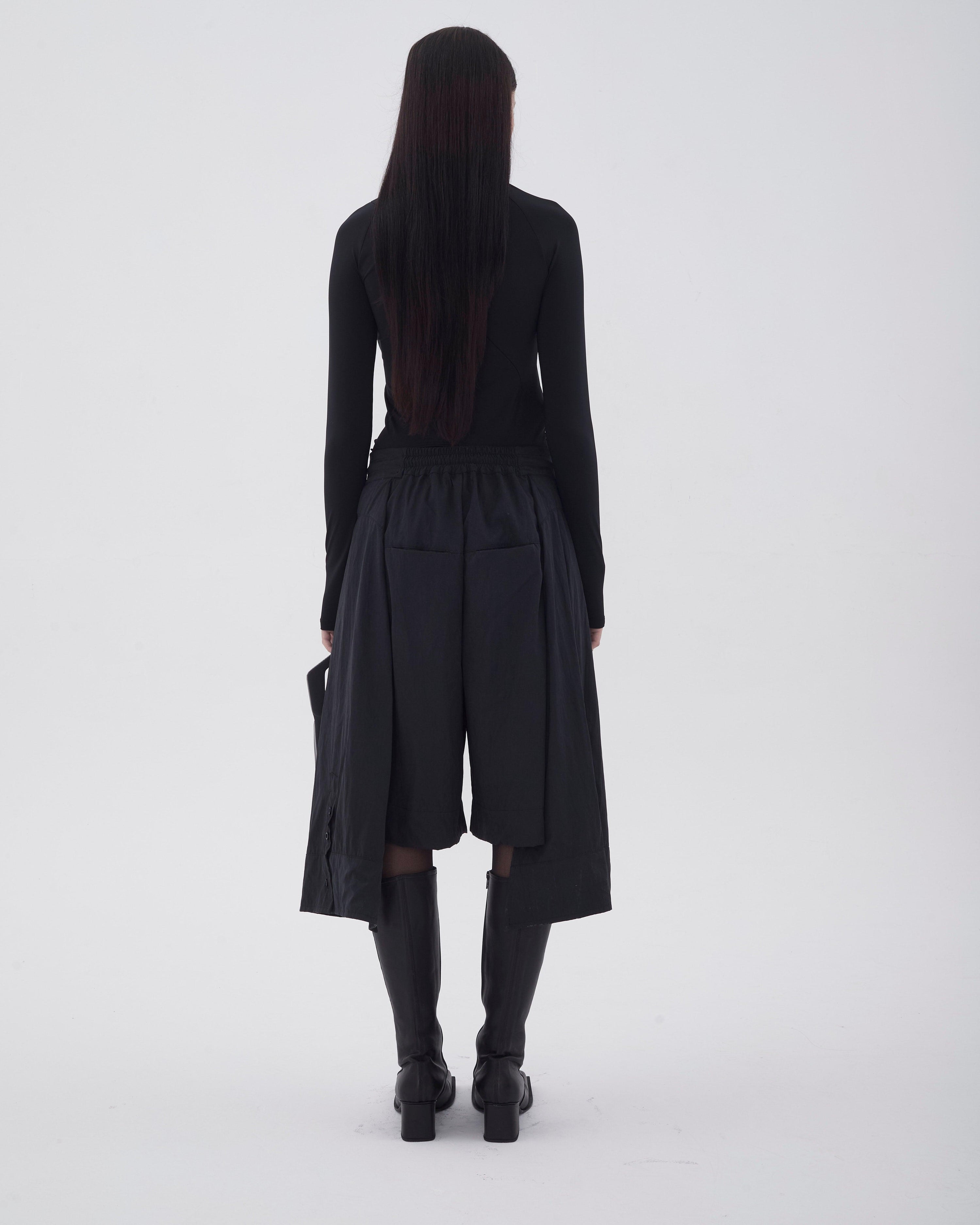 해체된 셔츠-반바지