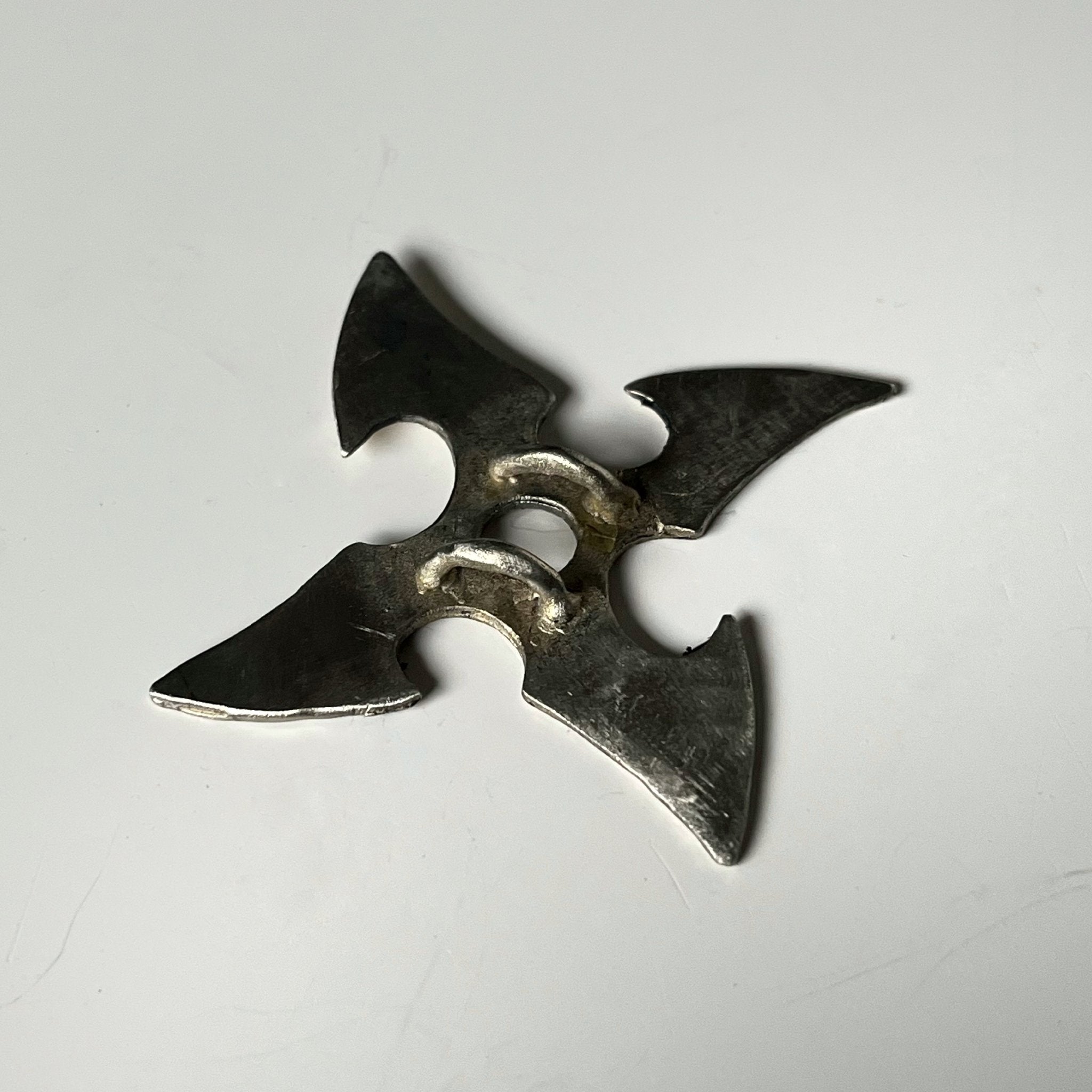 4 Shuriken Pin