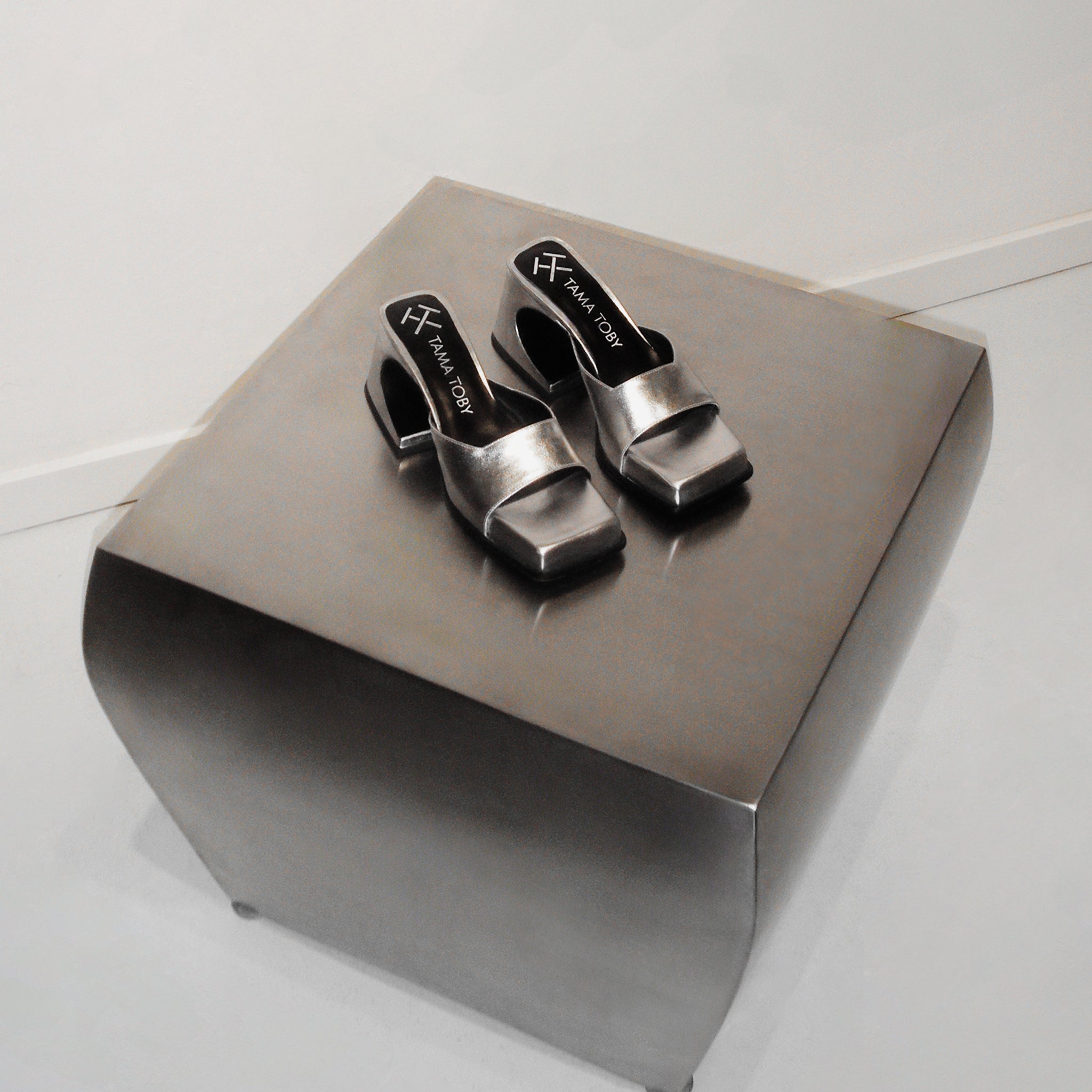 Silver Gigi Slide