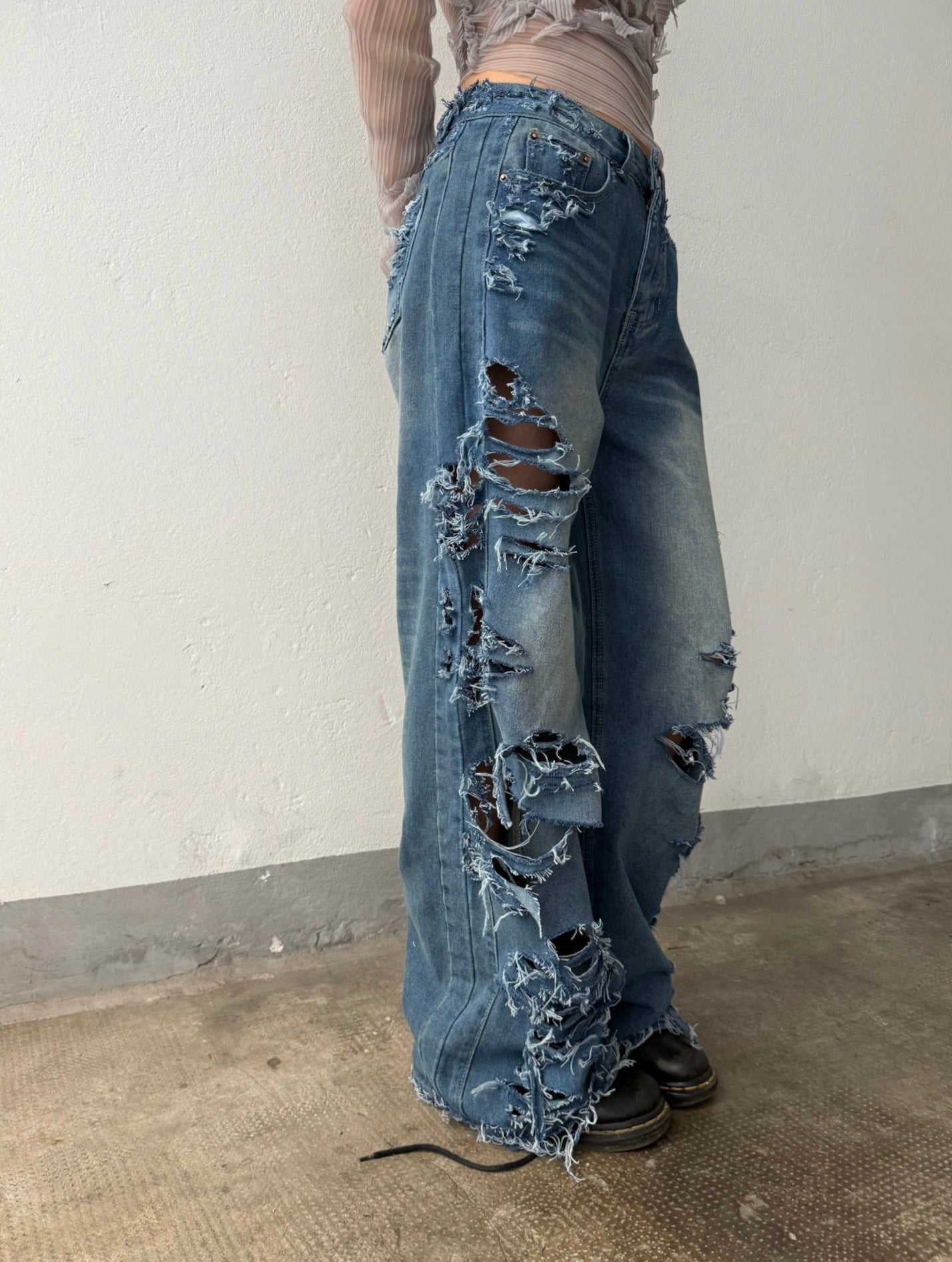 Scratched Denim Pants – ap0cene