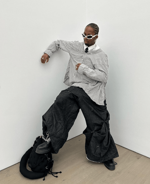 Drachenaugenbrille vorbestellen – versilbert