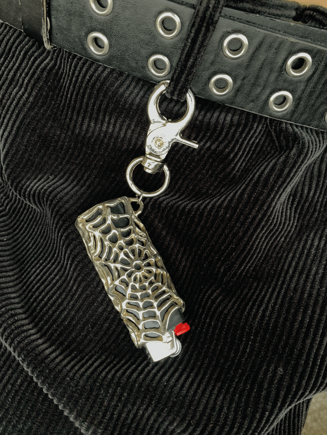 Spiderweb Lighter Case – ap0cene