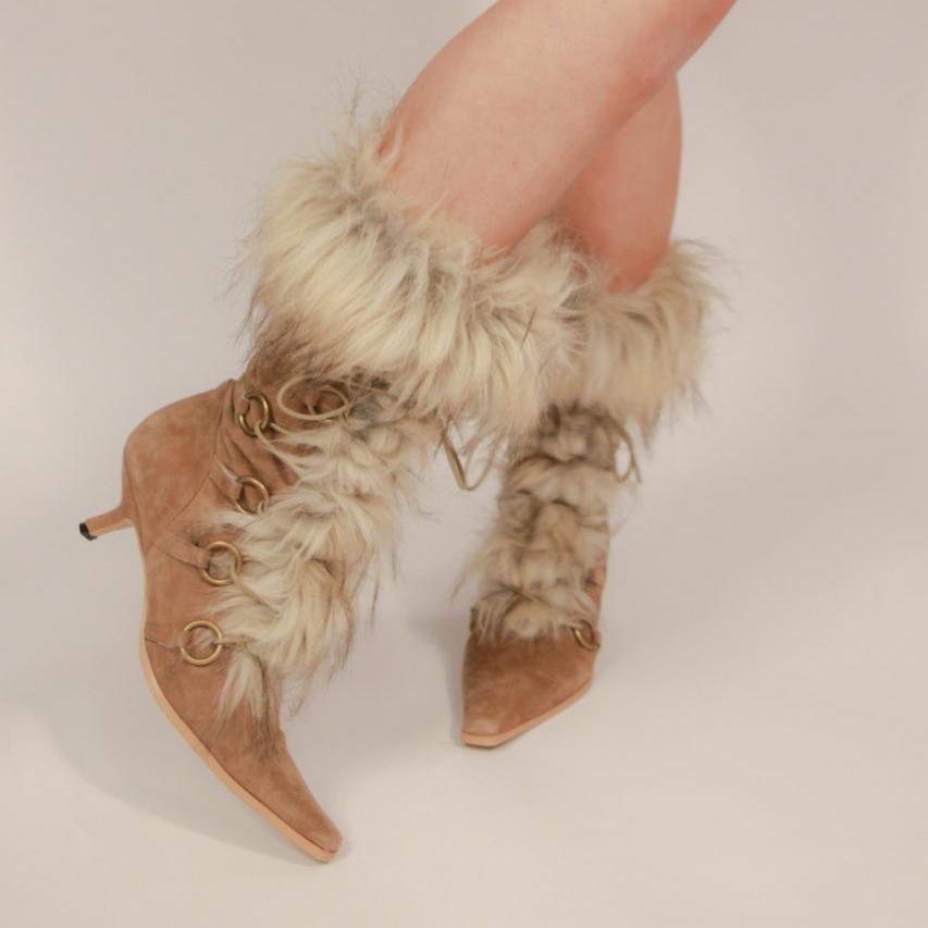 소프트코어 스웨이드 부츠