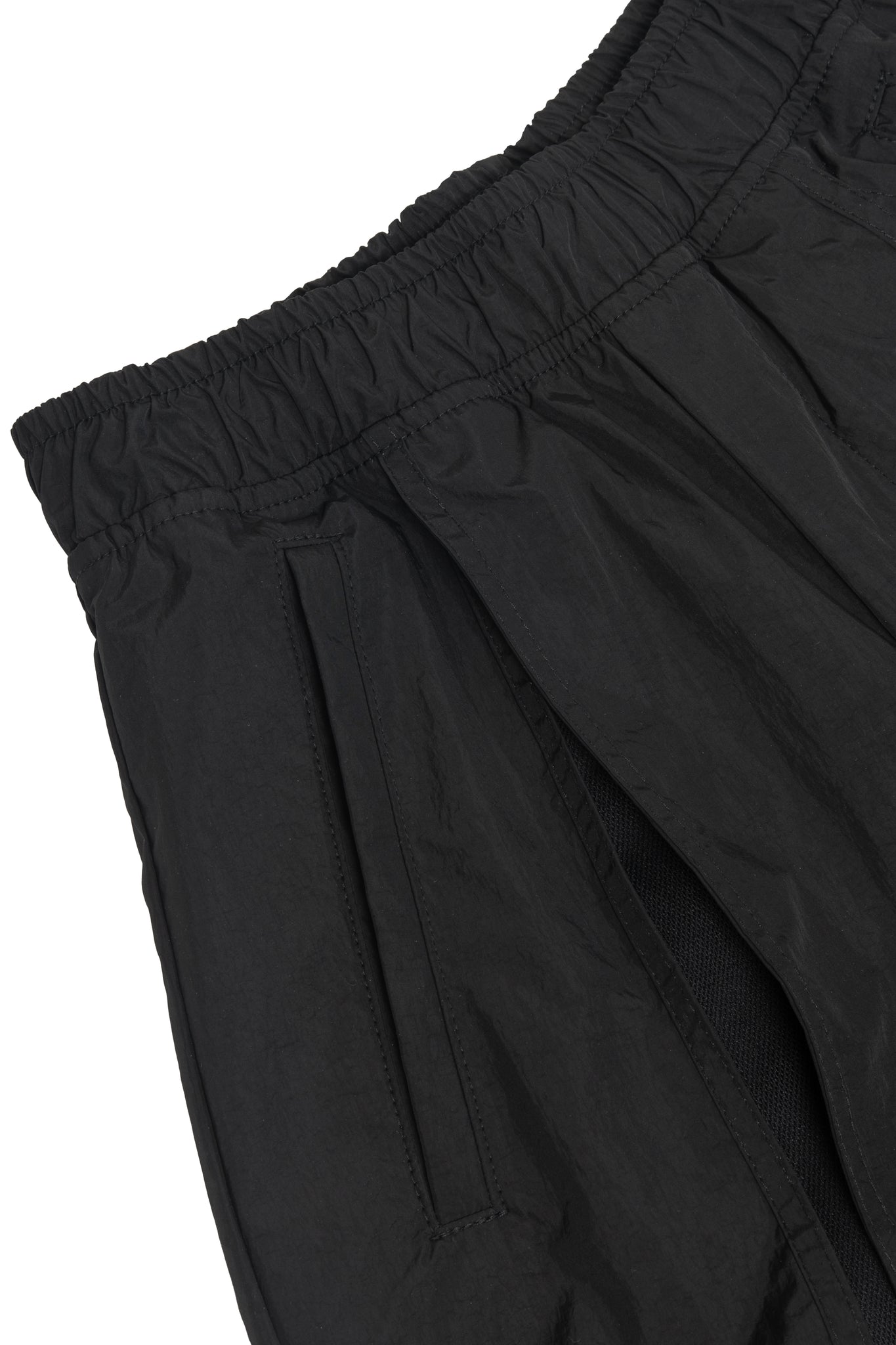 Stomata Track Pant in Kohl