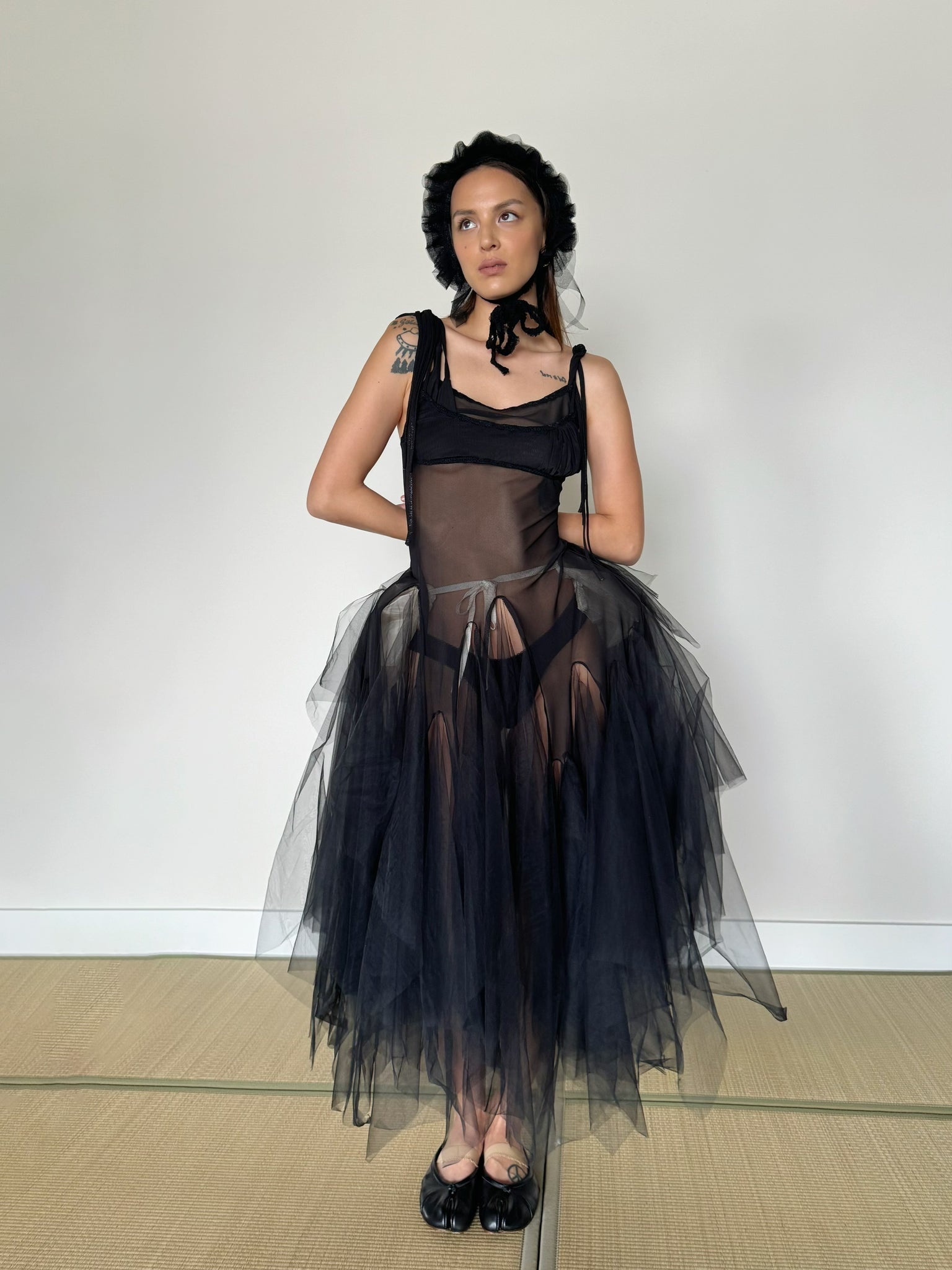 Swan Dress in Black