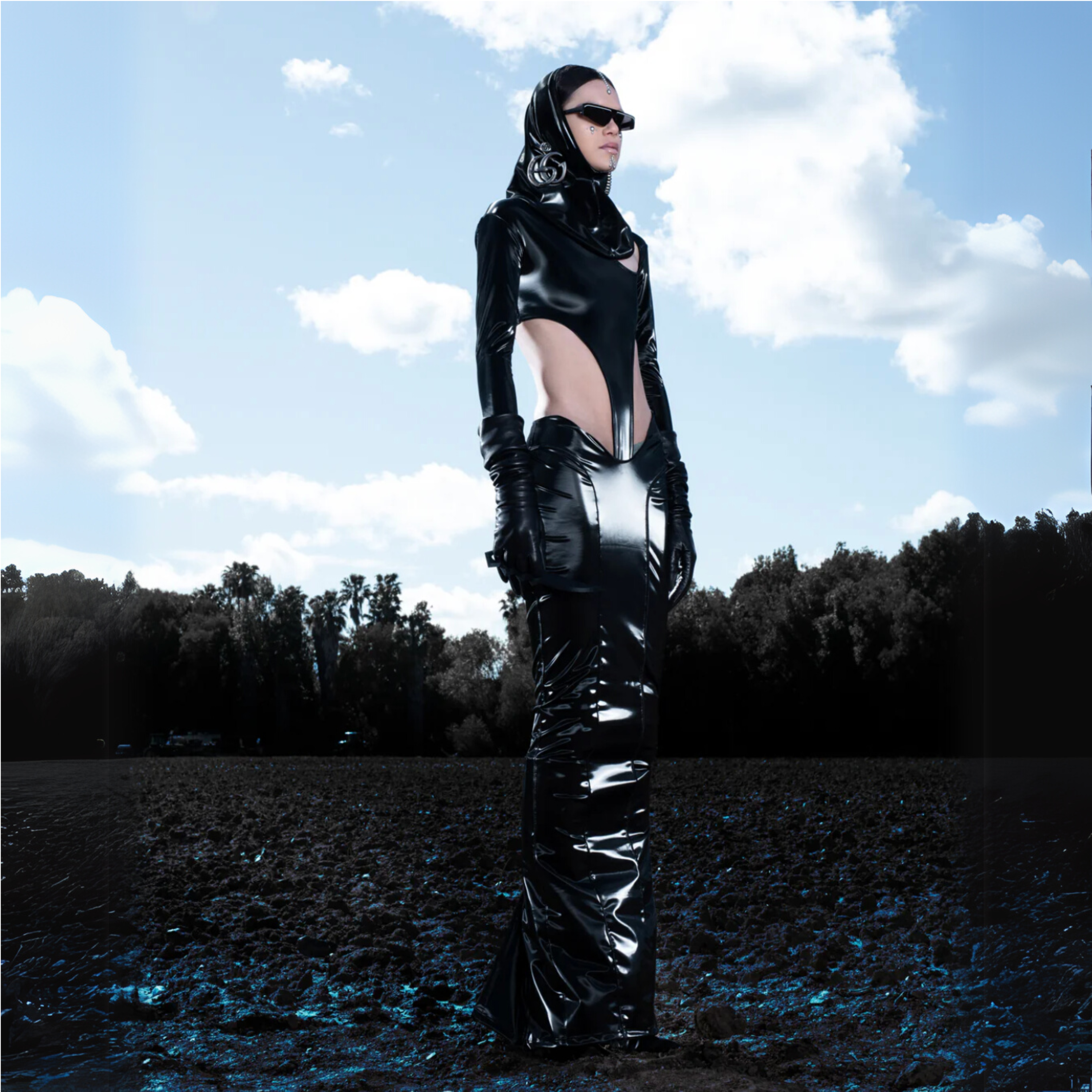 블랙 하이컷 스커트 + 바디수트 세트