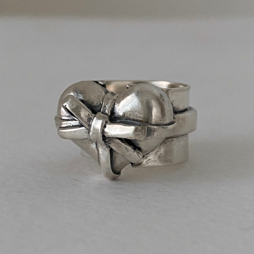 Wide Heart Ring