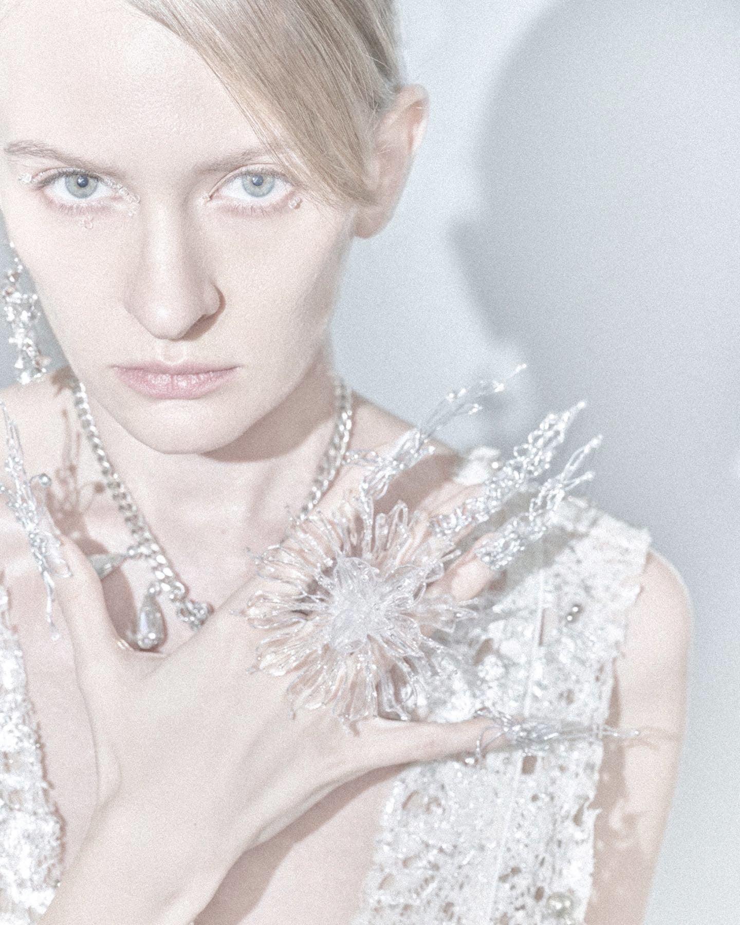 블루밍 모나르다 링