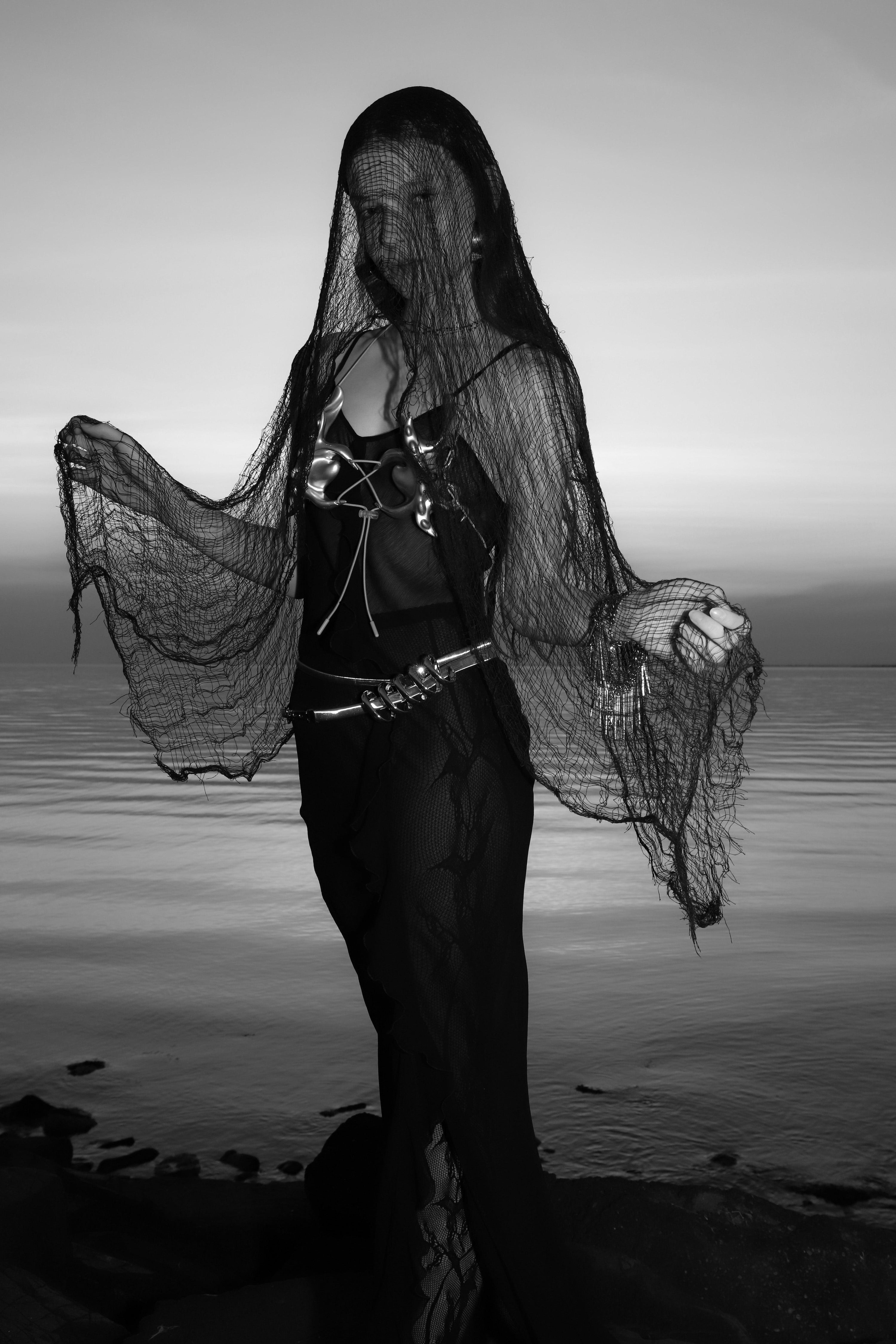 크롬 촉수 버터플라이 탑