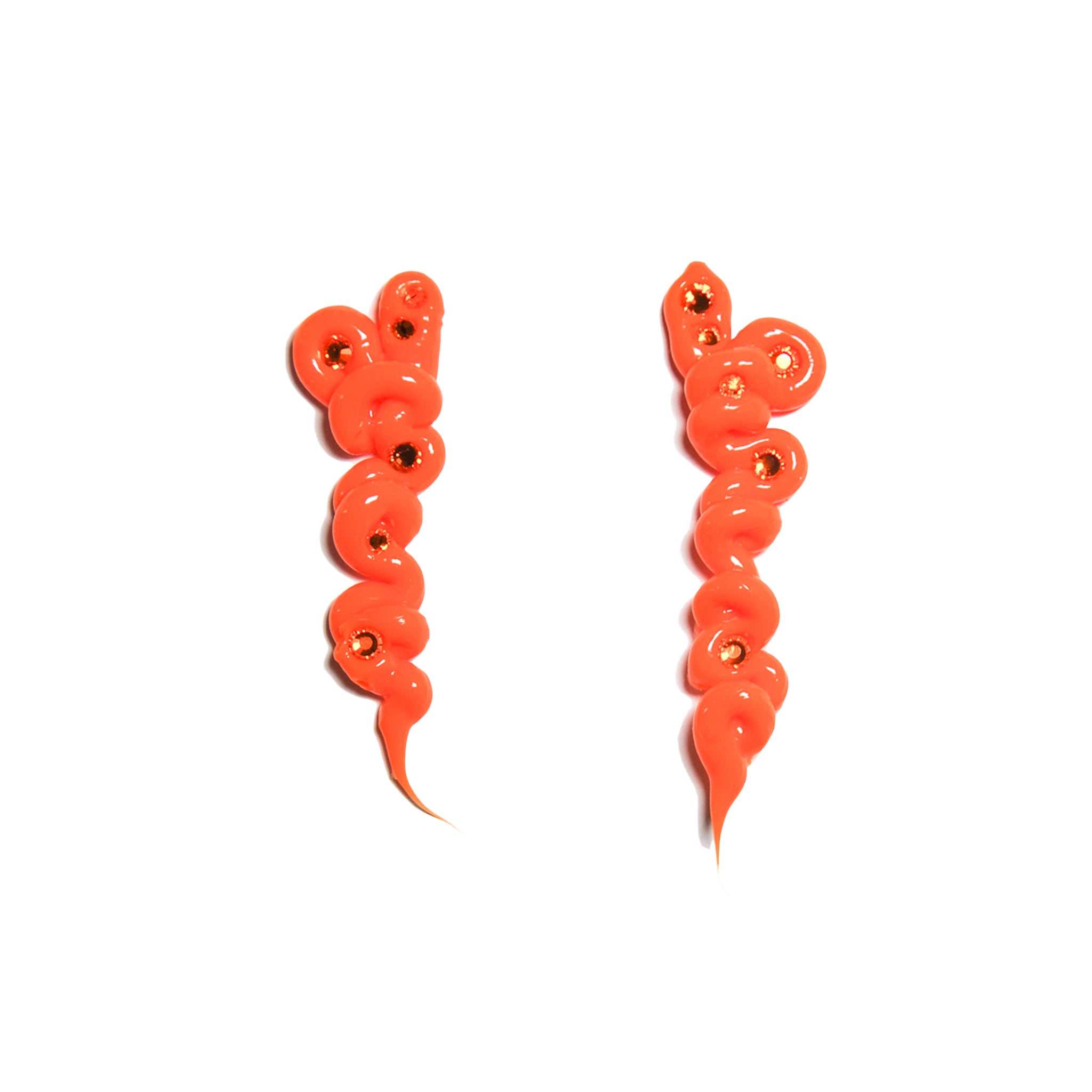 Orangefarbene Ohrringe mit Schlagjuwelen