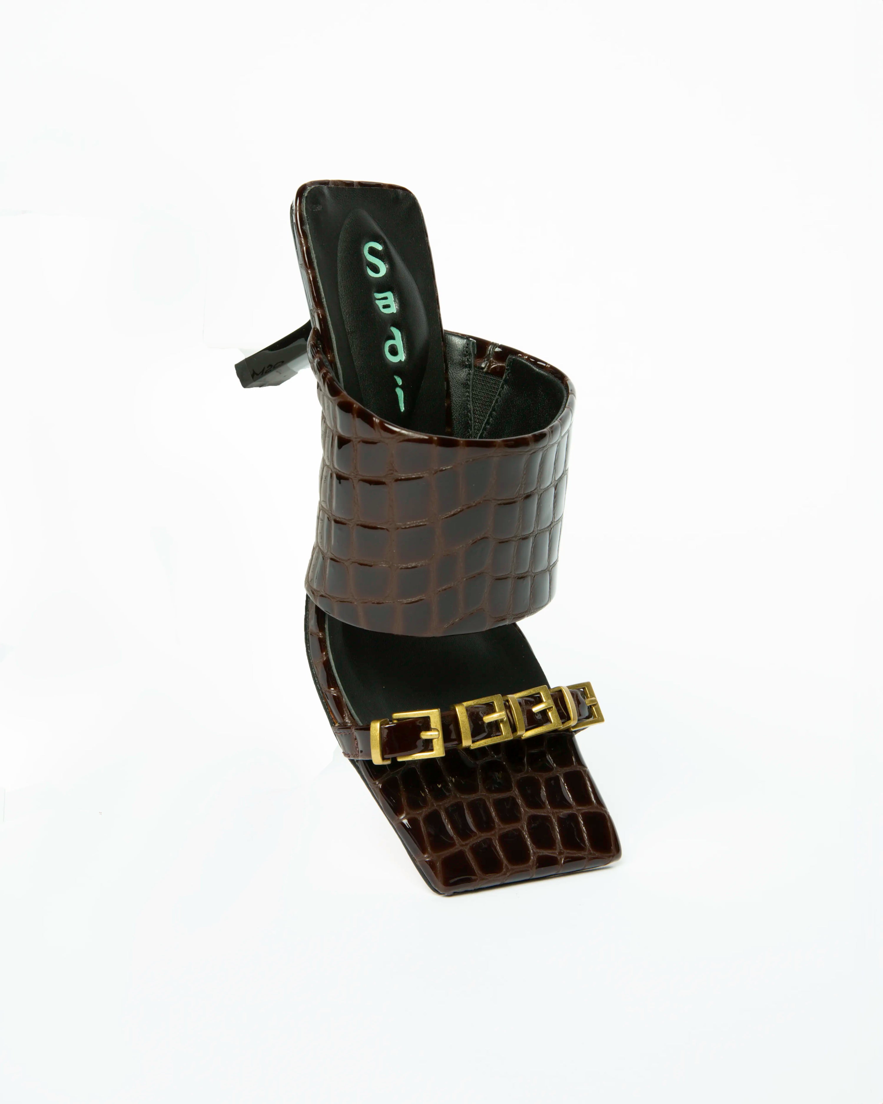 Yoomii Brown Croc