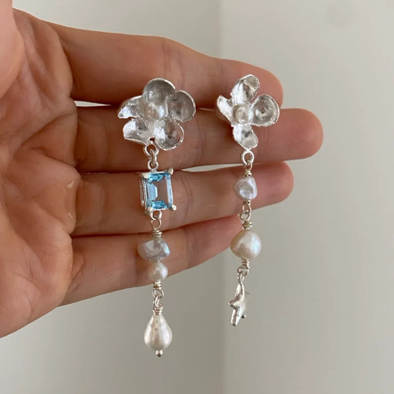 토파즈 꽃잎 귀걸이