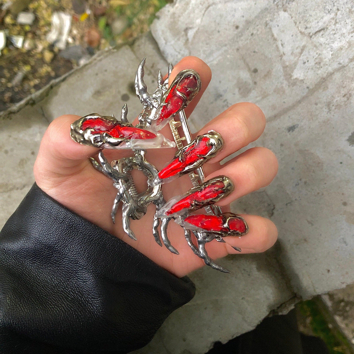 Chrome+clear Blob Nails in Red