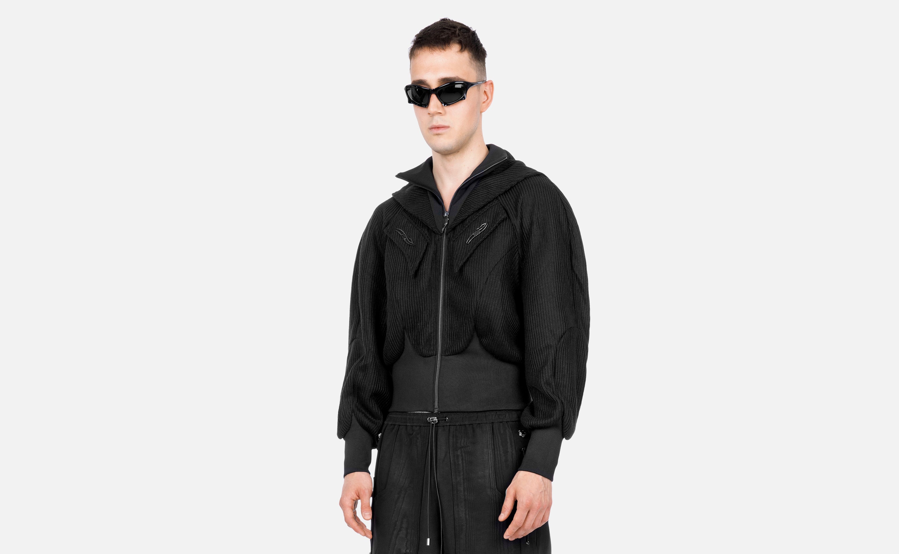 Cruise Zip Sweater in Black