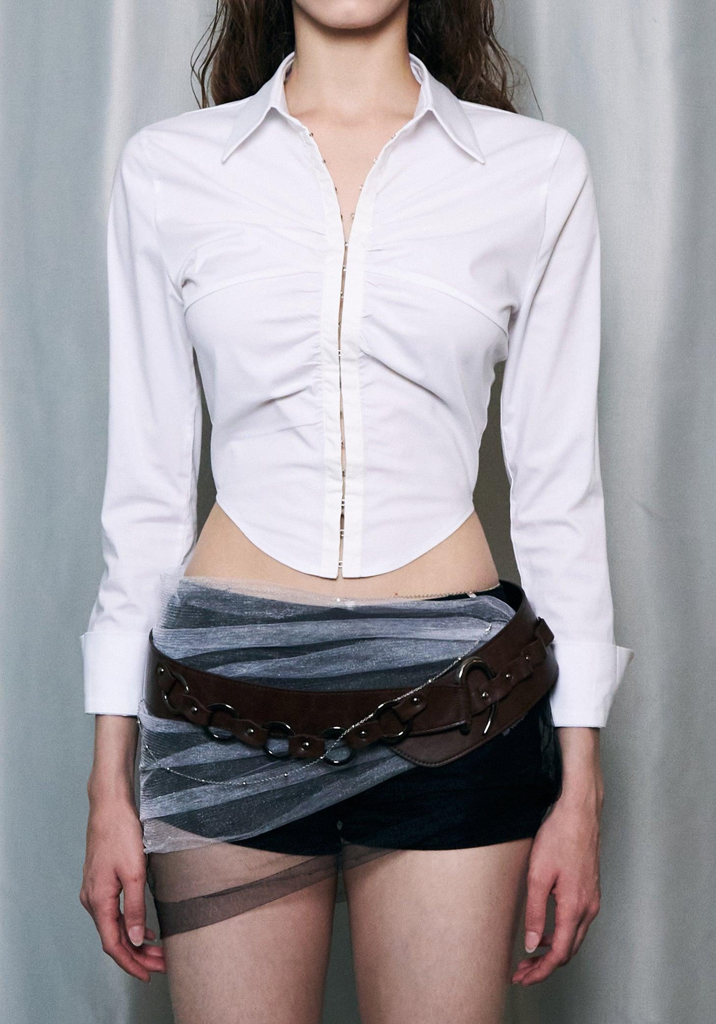 화이트 V자형 크롭 블라우스