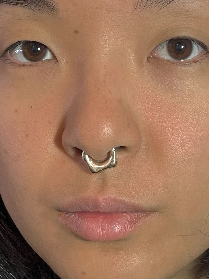 Small Melted Septum Piercing Silver