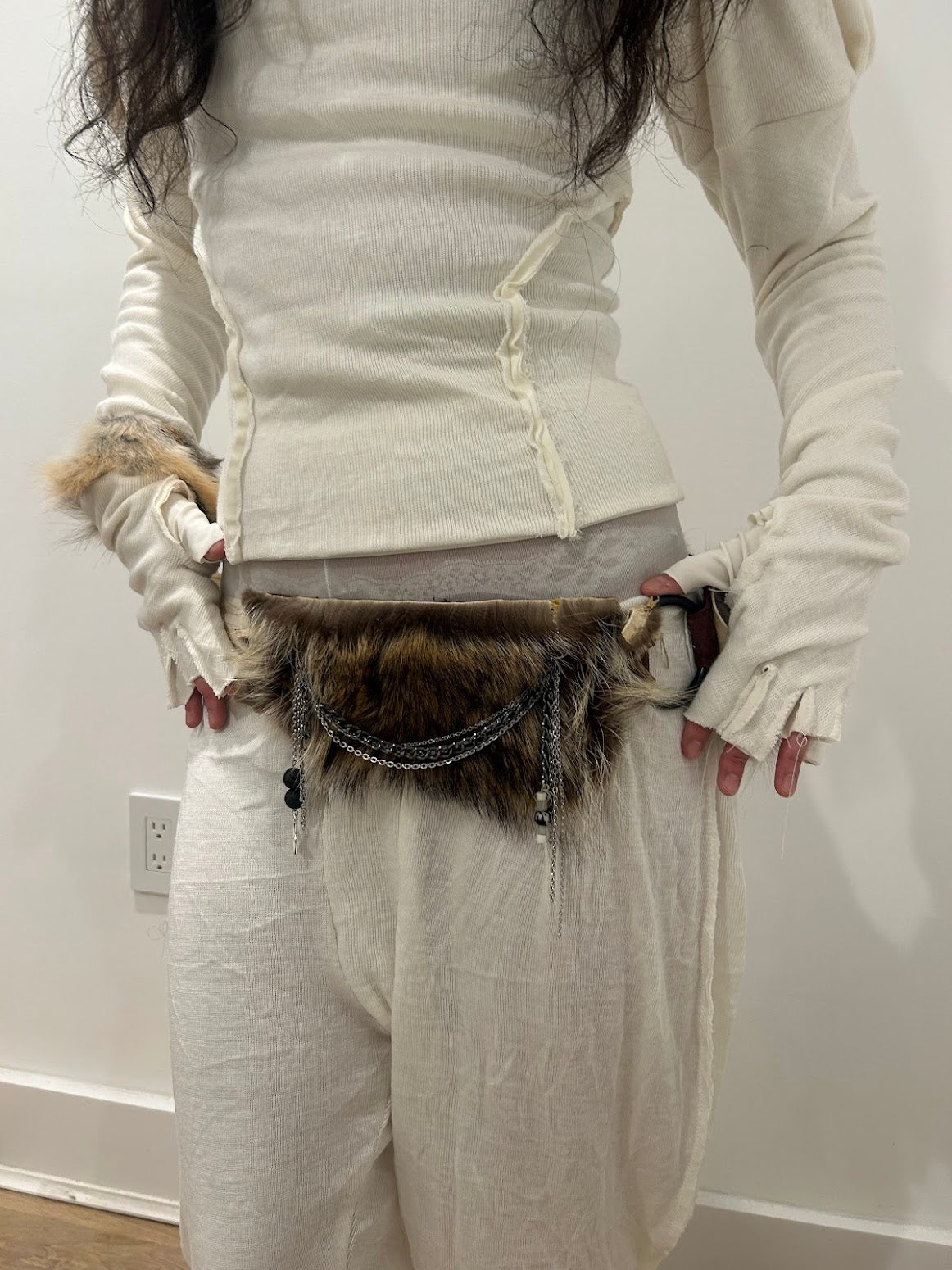 동반자 벨트 "듀얼리티"