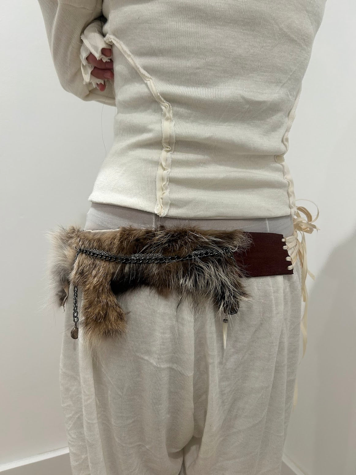 동반자 벨트 "듀얼리티"