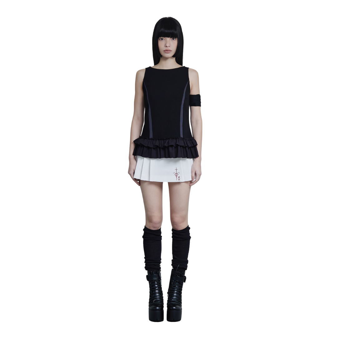 Slit Frill Sleeveless in White and Black