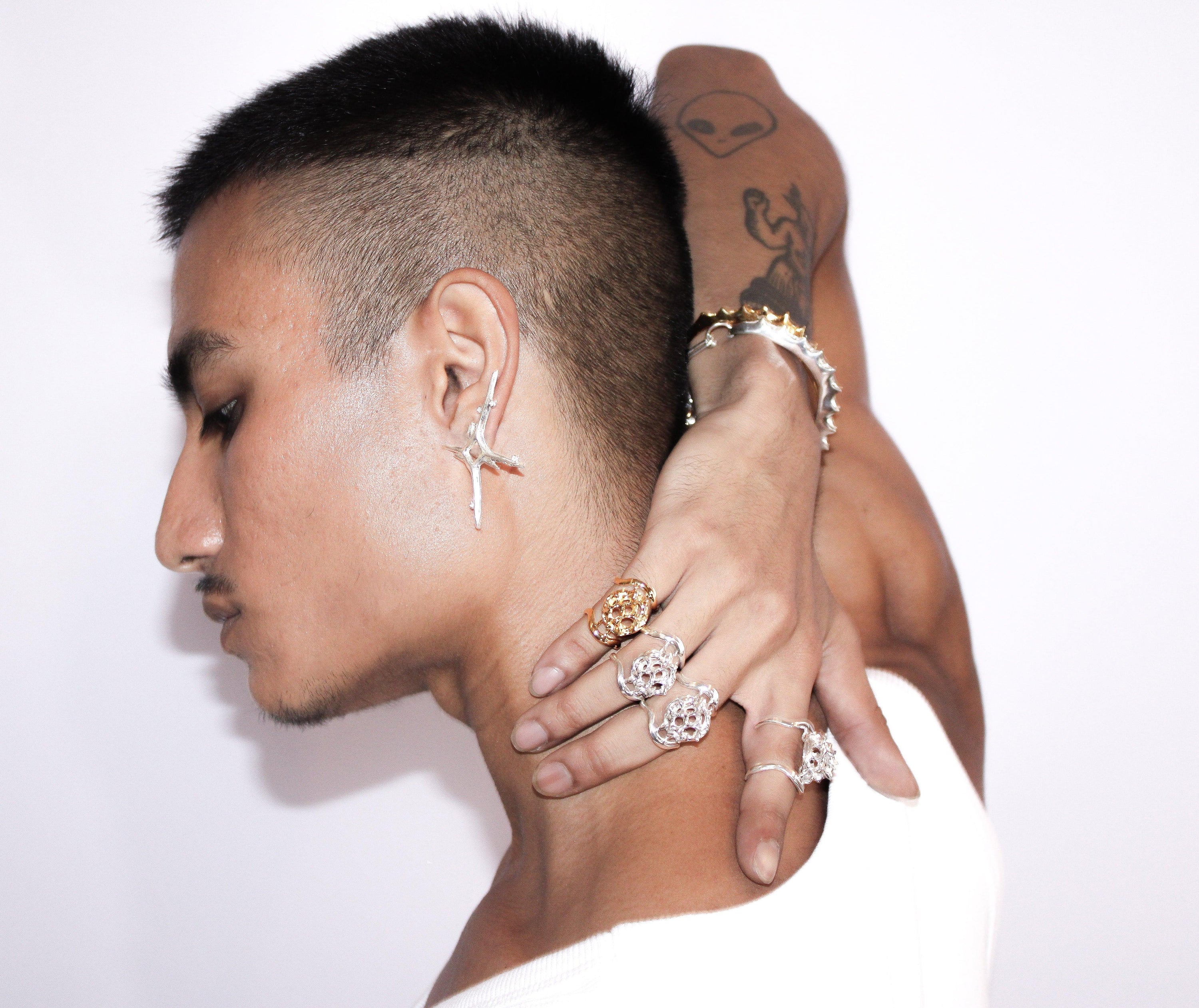 Articulated Spike Sphere Ring in Gold