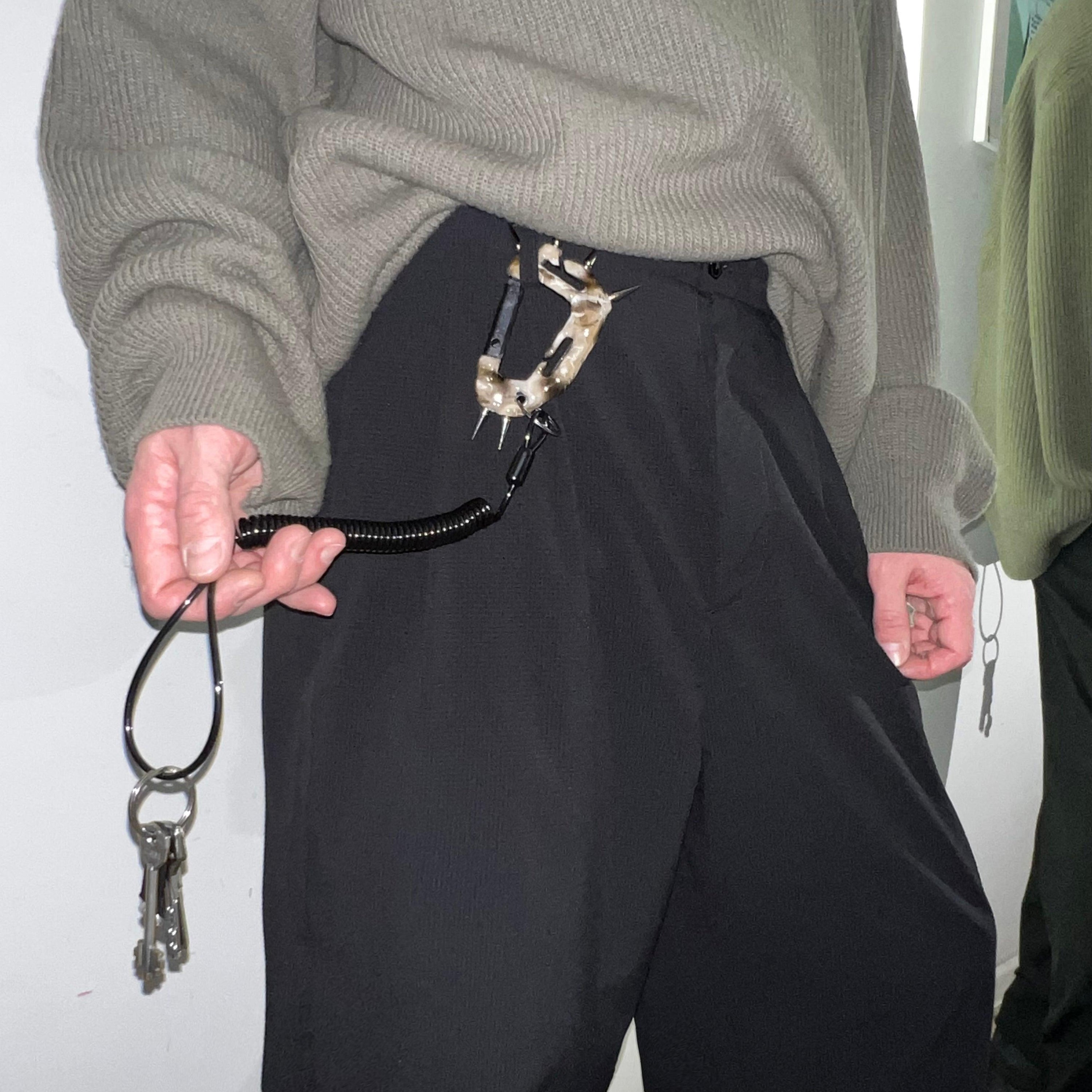 화이트 카라비너 ​​키체인 2개