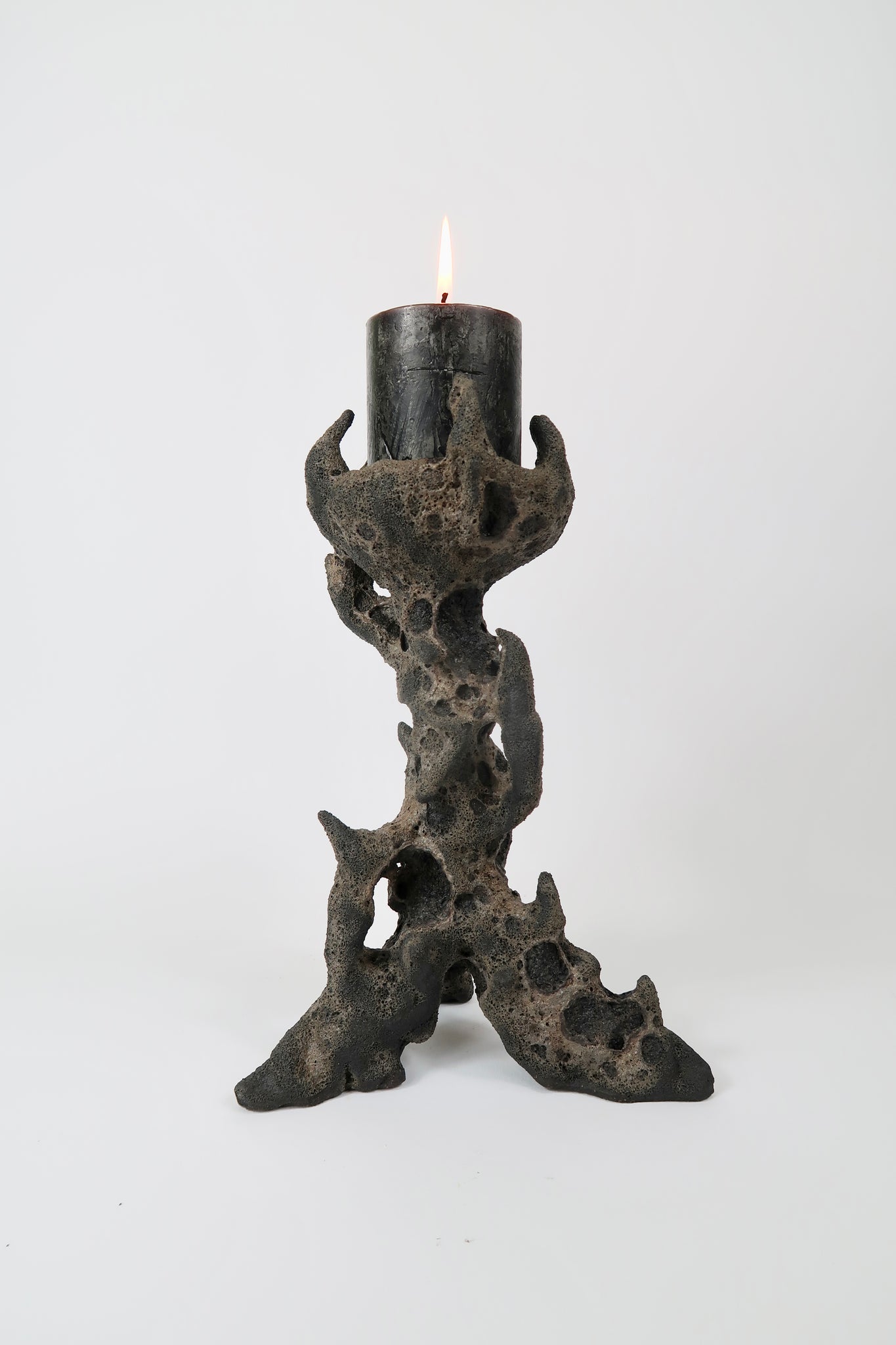 Lava Candleholder 01