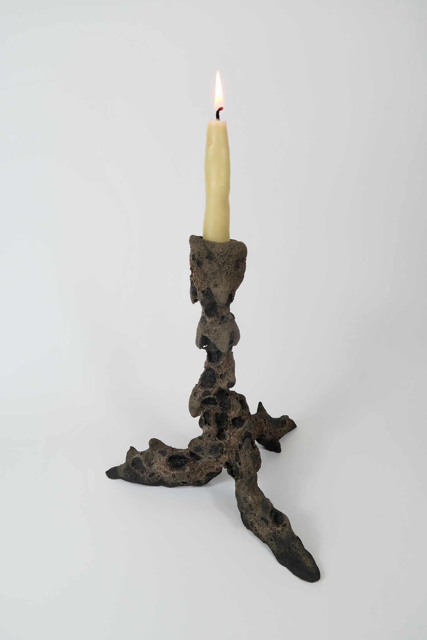 Lava Candleholder 02