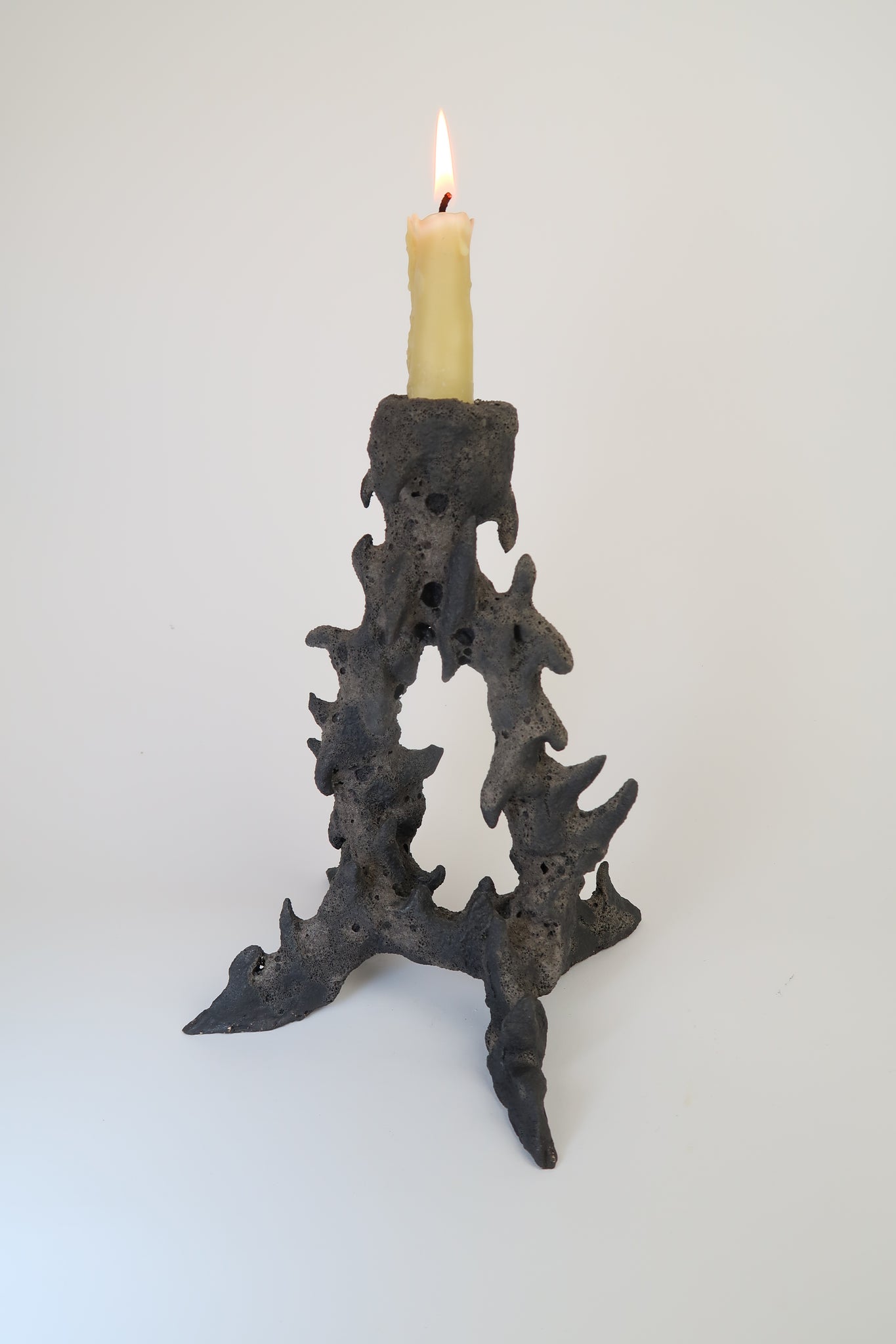 Lava Candleholder 03