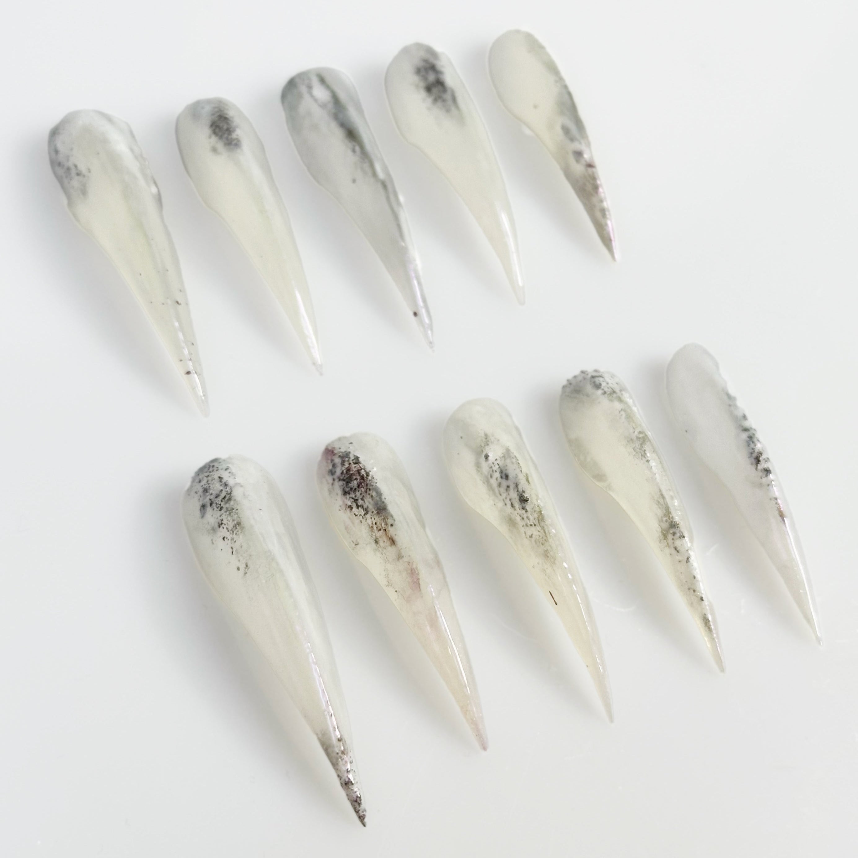 Dragon Claw Nails in Ivory Fog