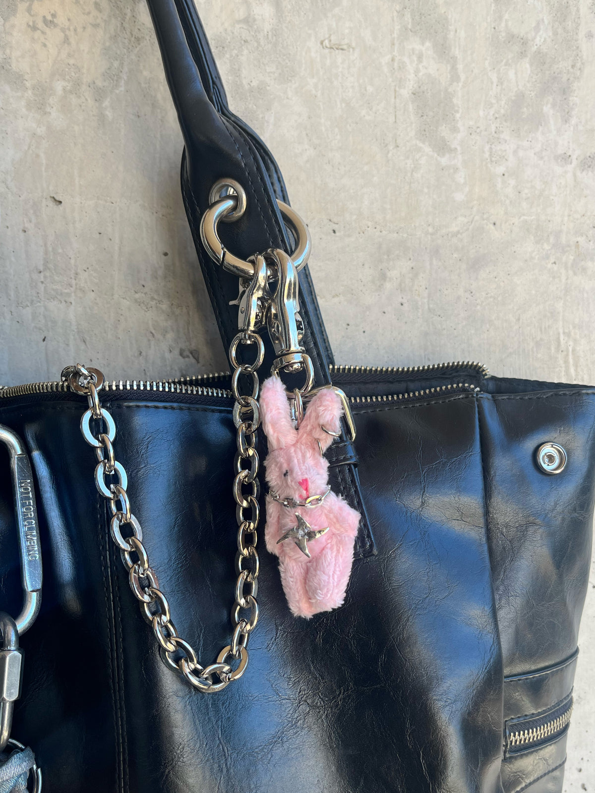Ap Keychain Pink Bunny Keychain – ap0cene