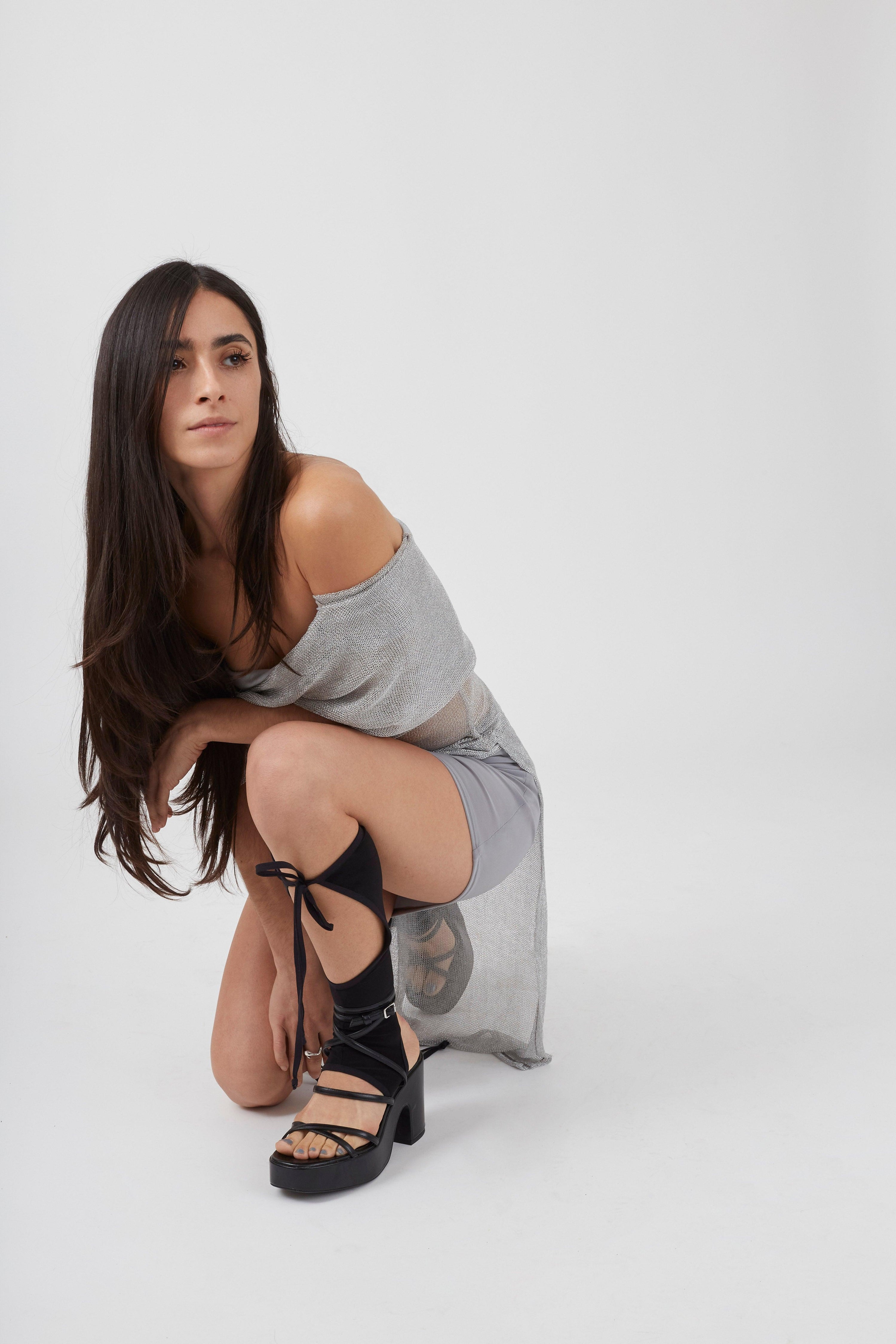 포인트 니 하이 양말