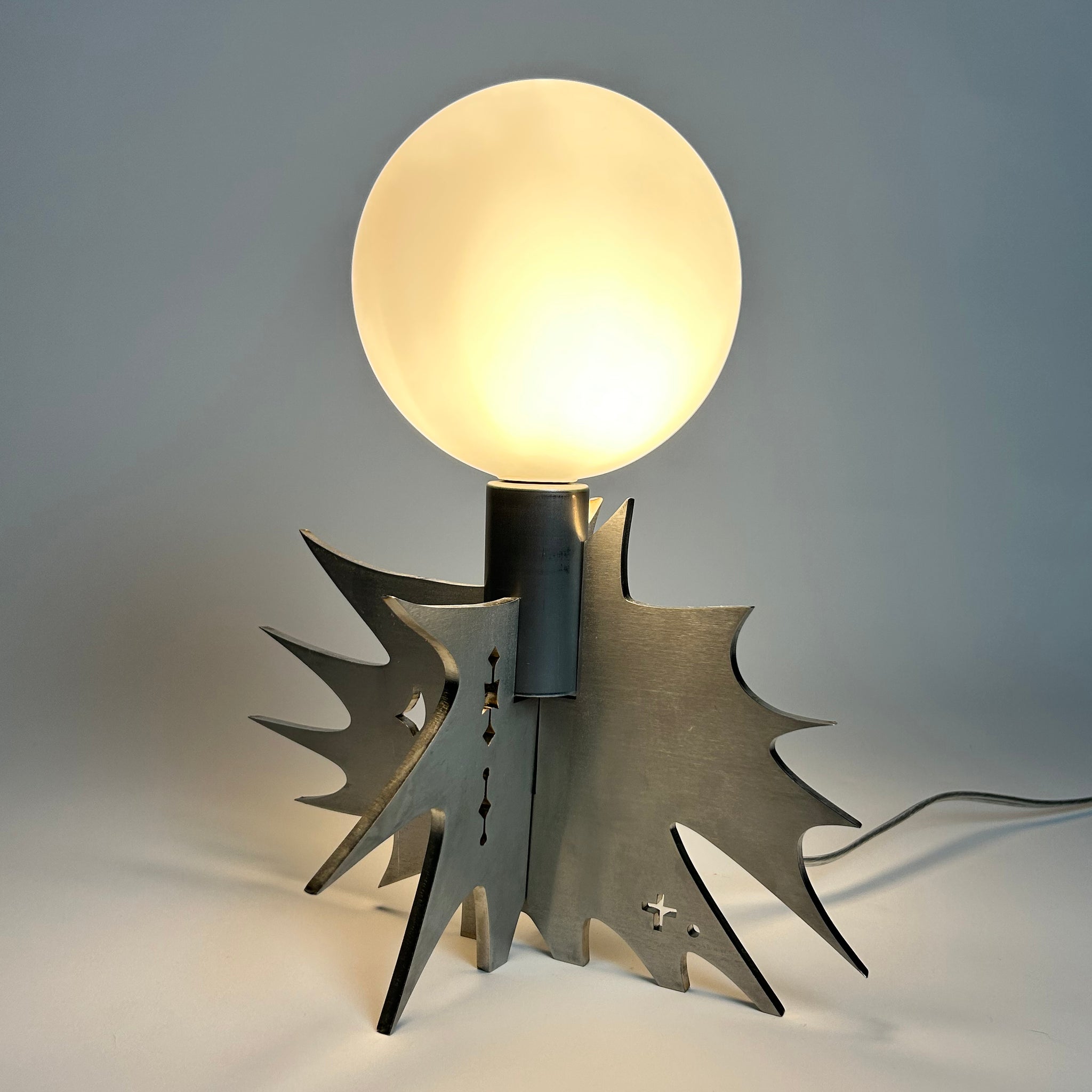 Flare-Lampe aus Stahl