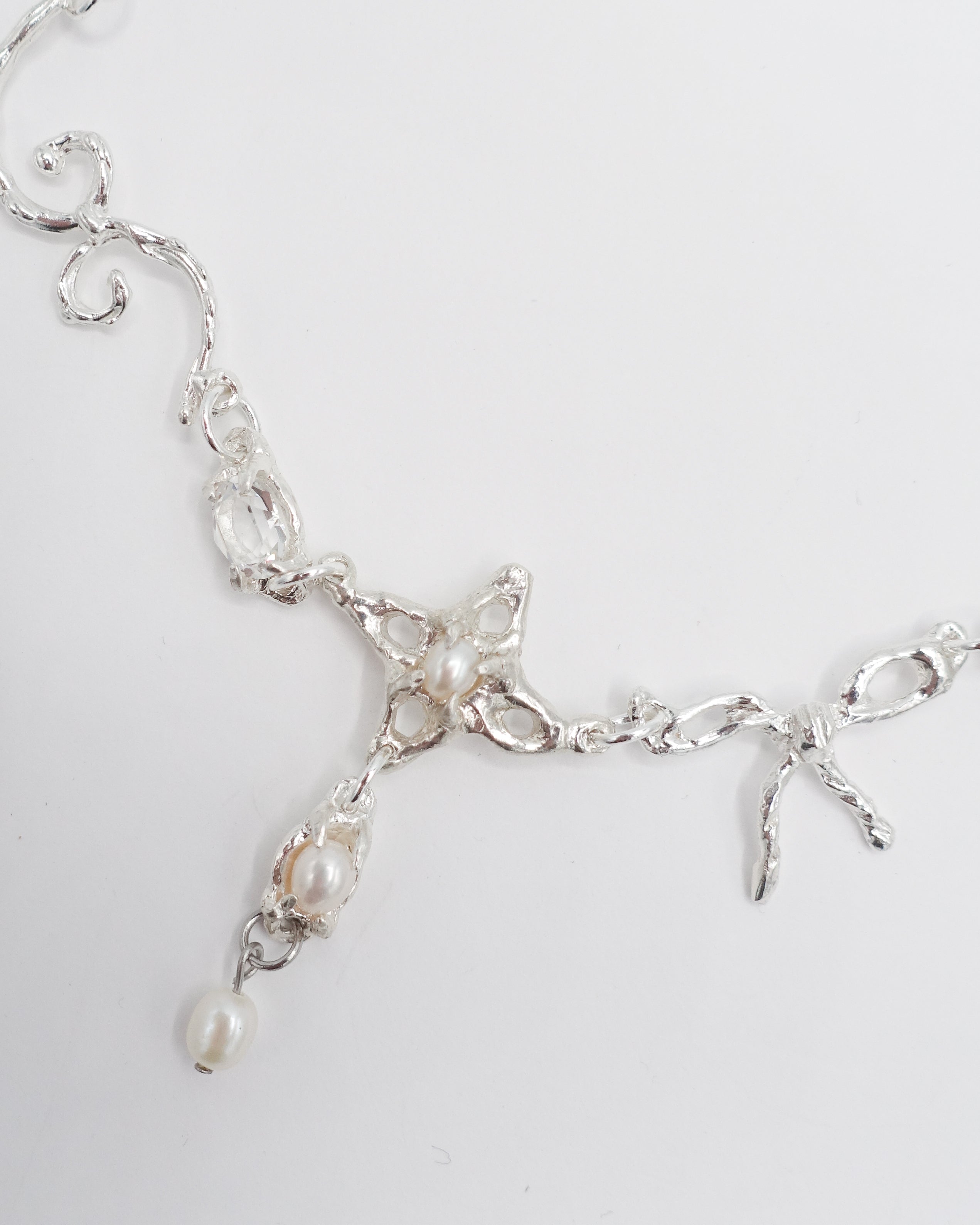 백조 물방울 목걸이