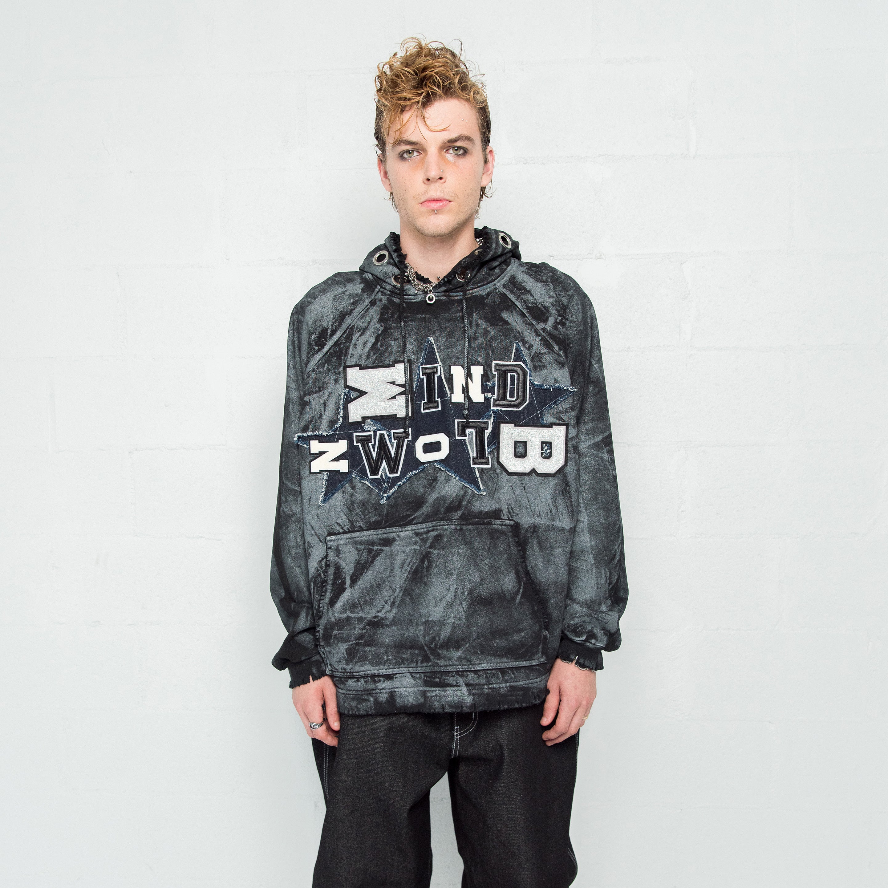 팀플레이어 후드티