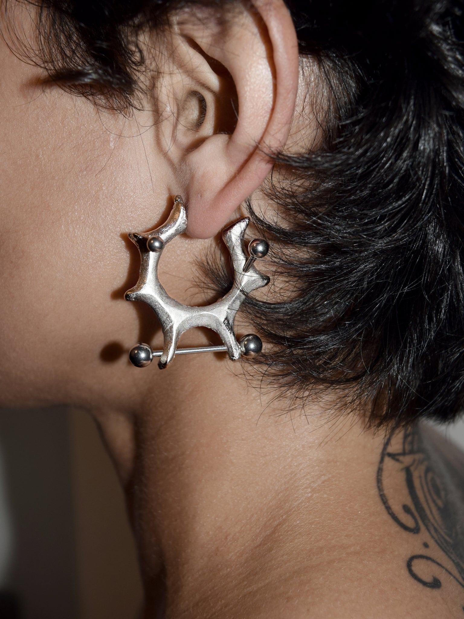 Thorn Hoops