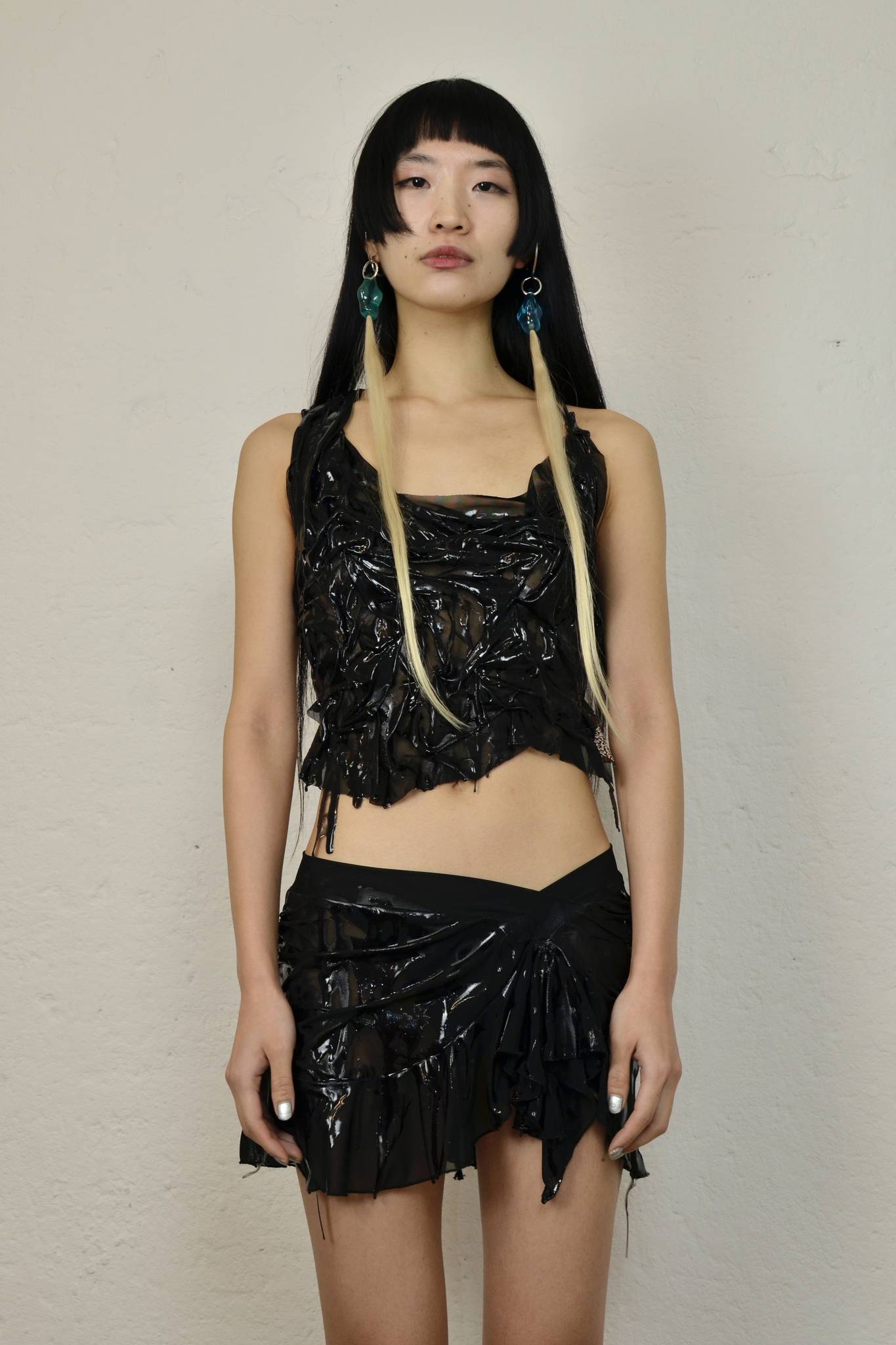 Drip Top Black Oil
