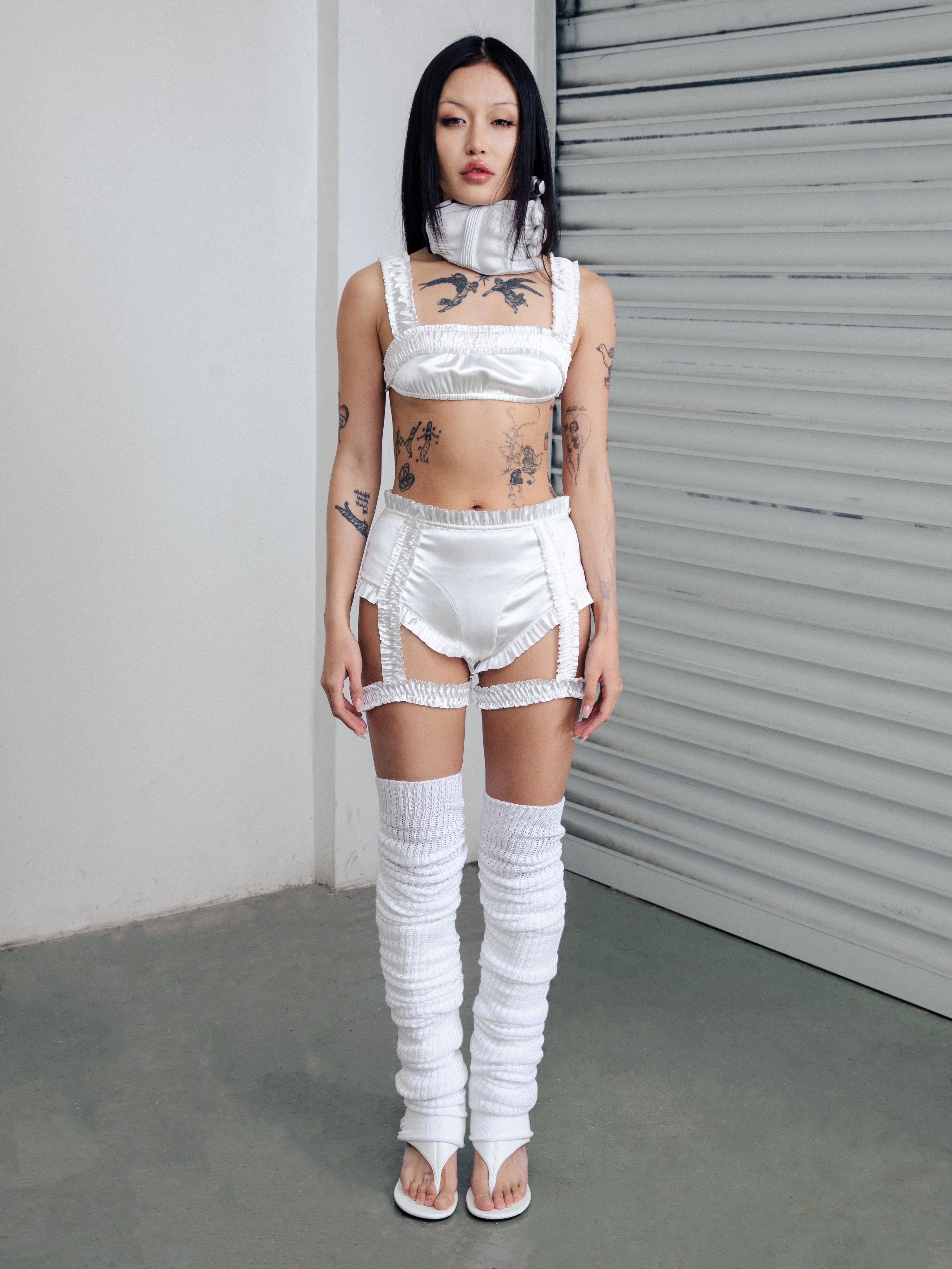 러브 도거렐 브랄렛 화이트