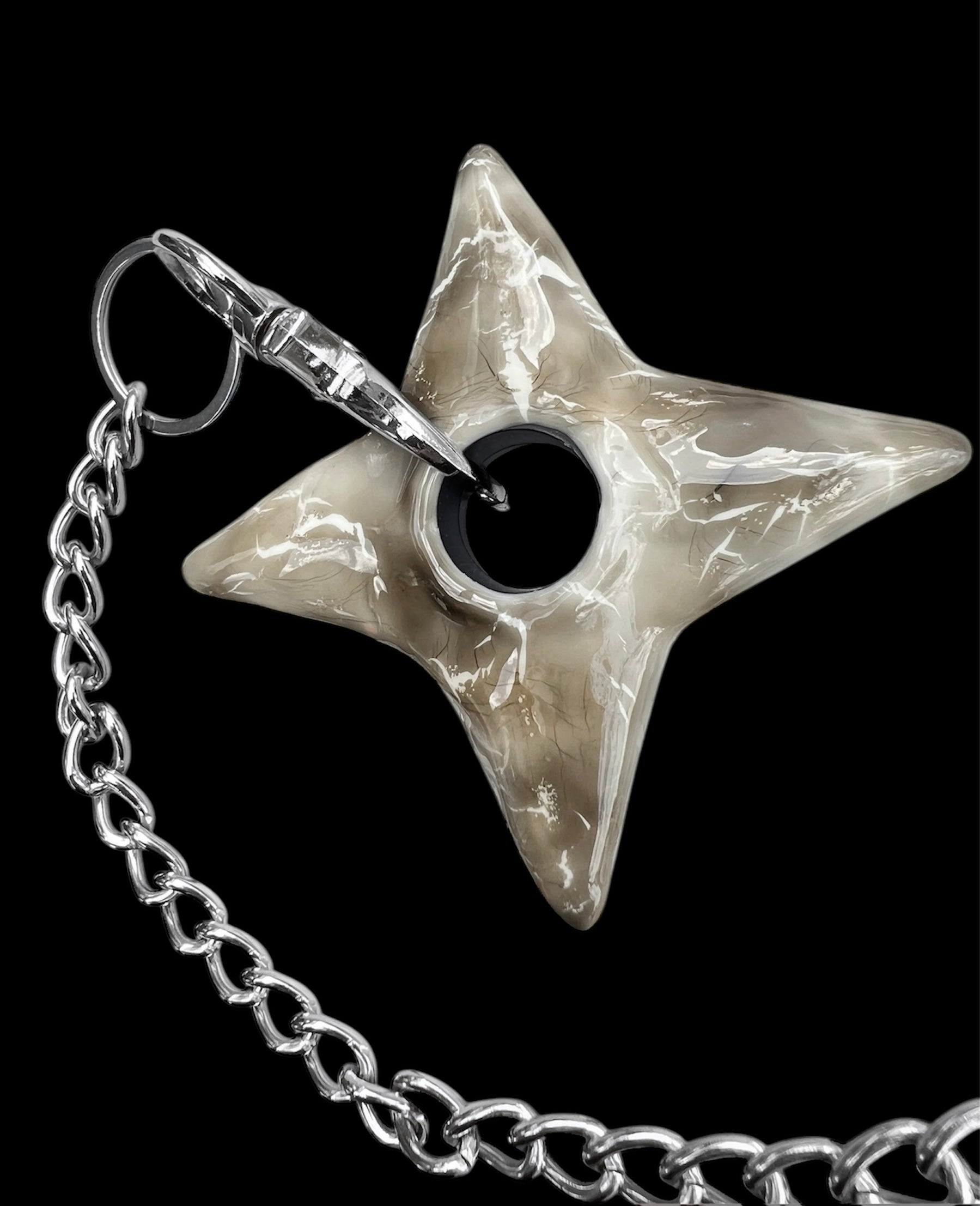 화이트 스타 키체인