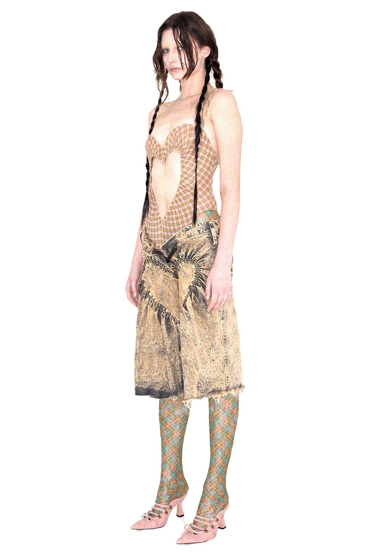 러칭 하트 컷아웃 원피스