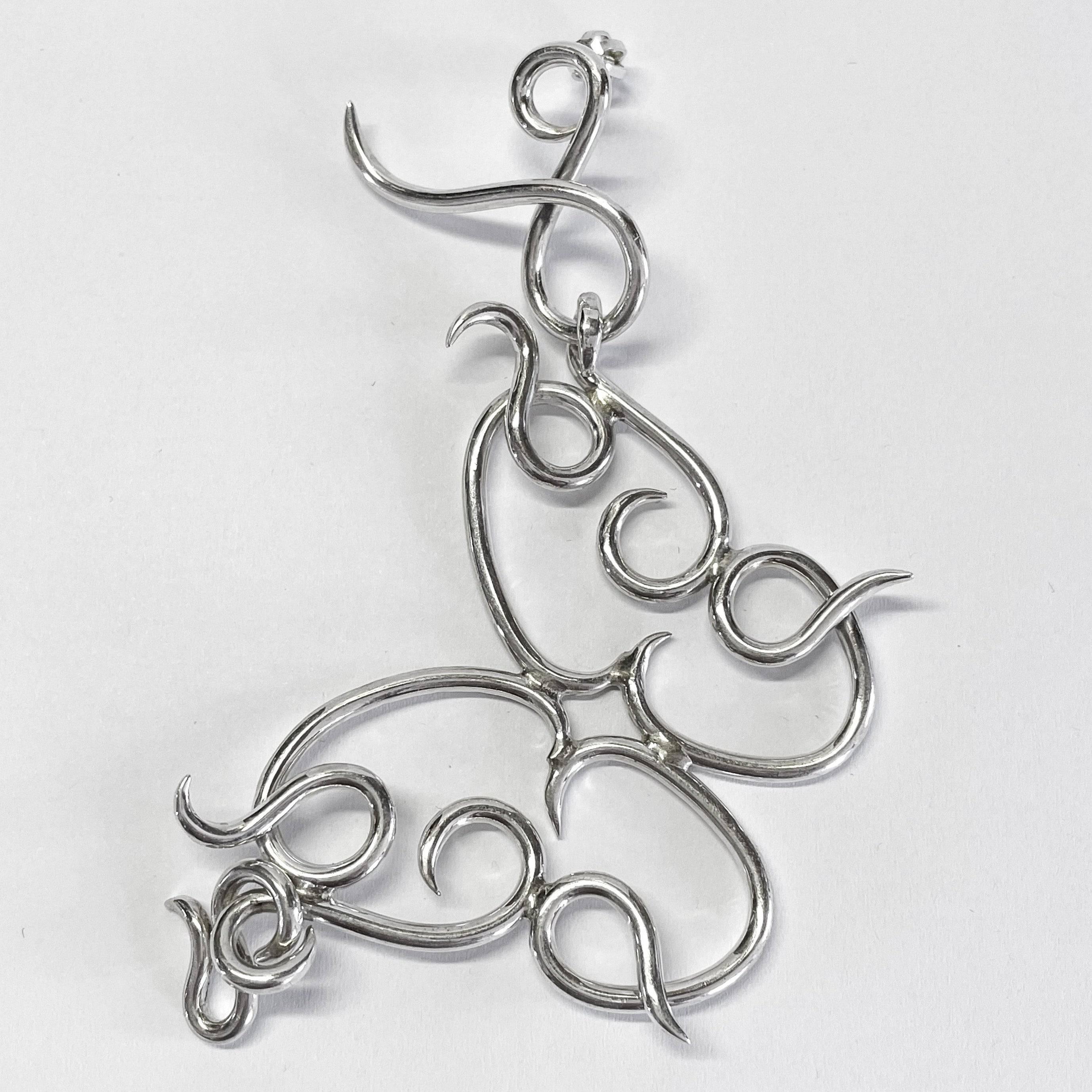 체인 버터플라이 귀걸이