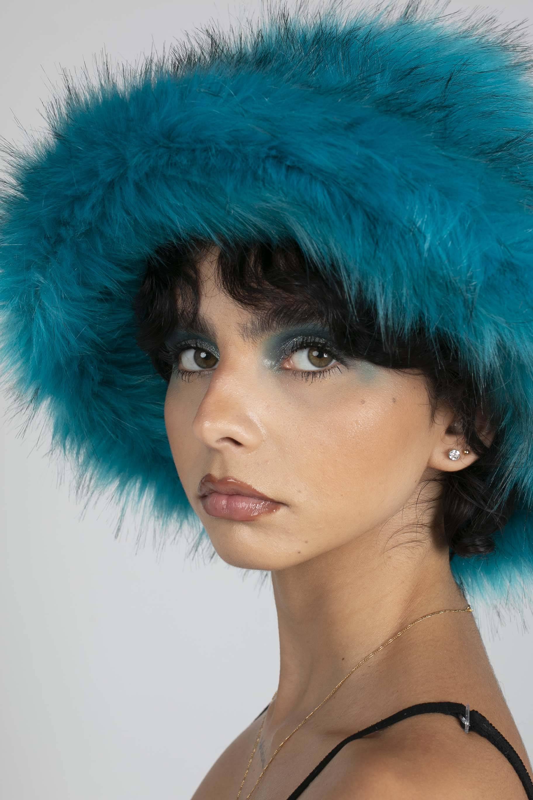 너무 가까이 서지 마세요, 익사할 수도 있어요