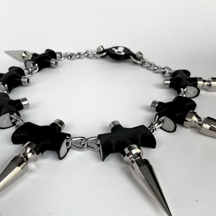 7 Spike-Urchin-Halskette