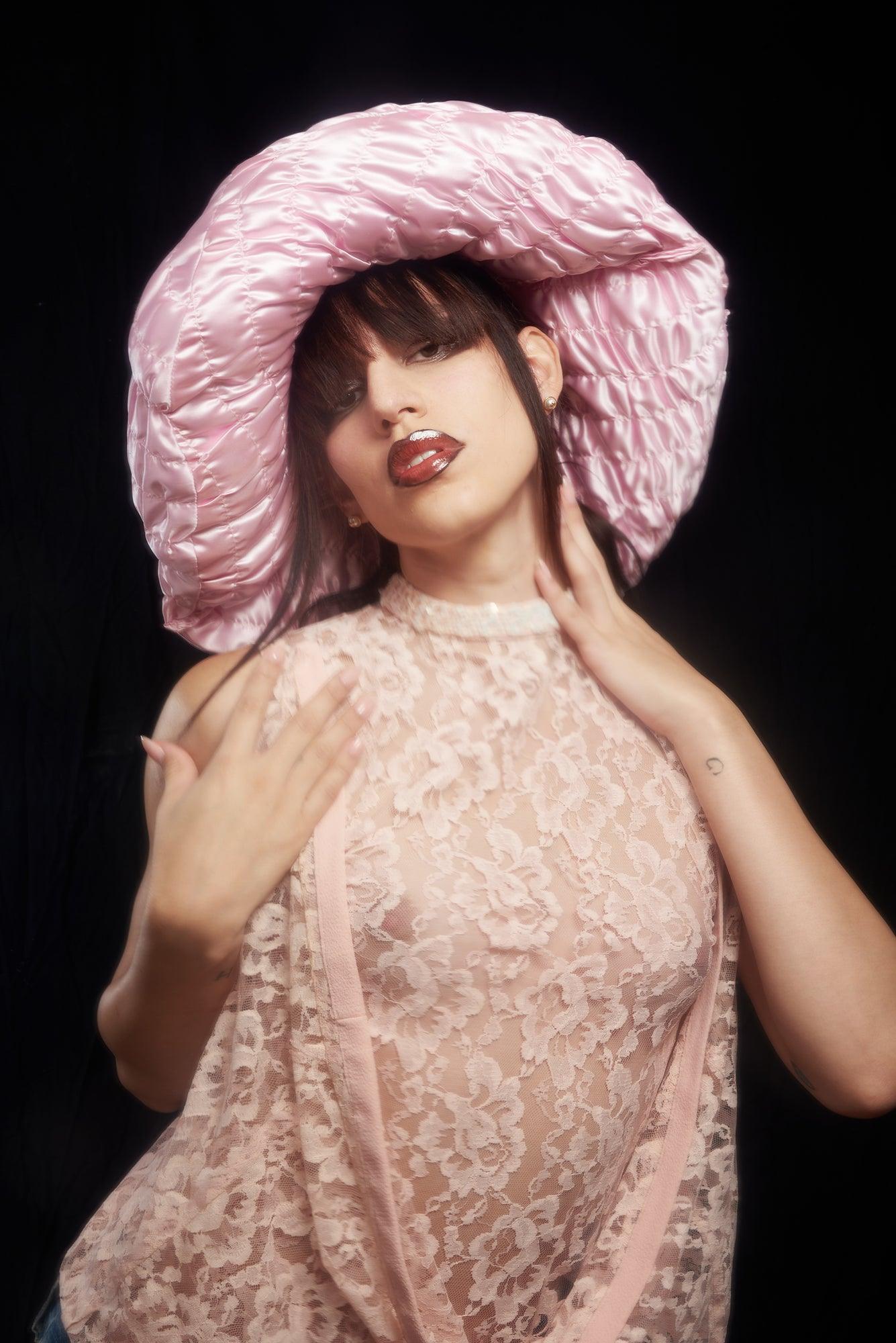 나르시스 러칭 모자