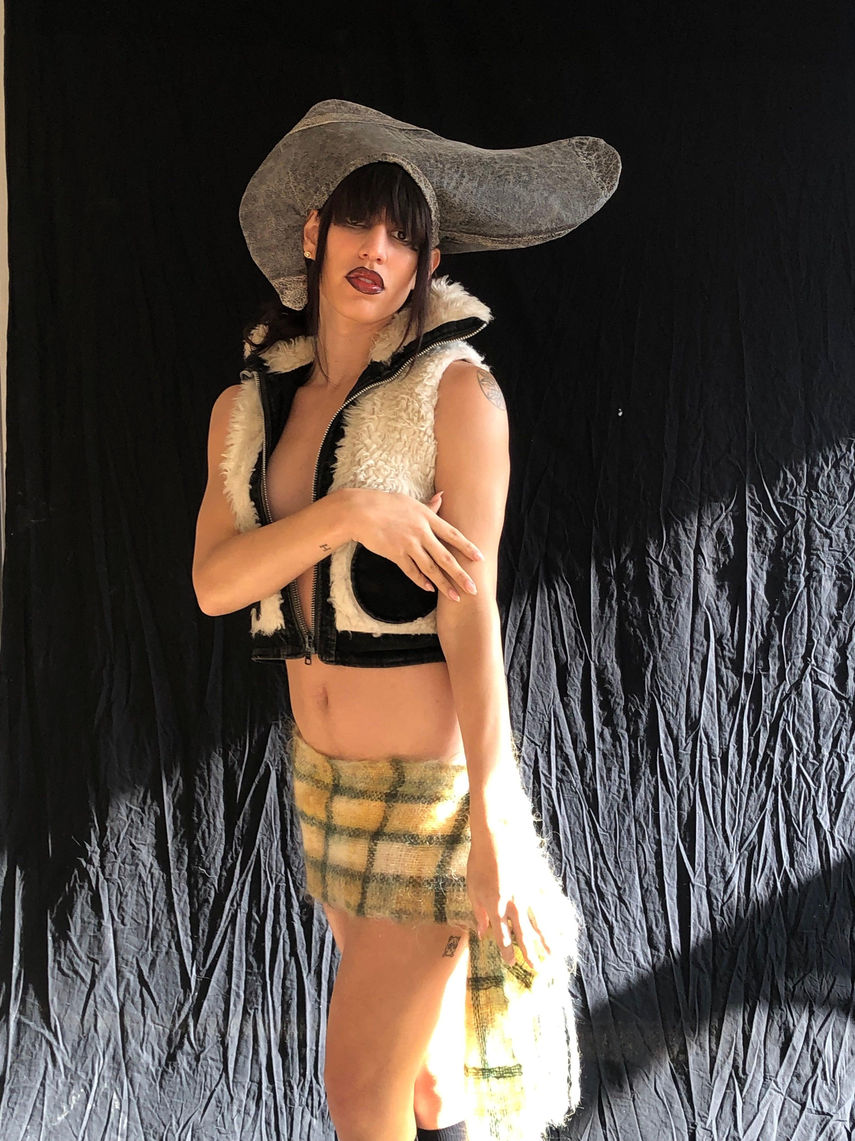 운디네 광대 머리 장식