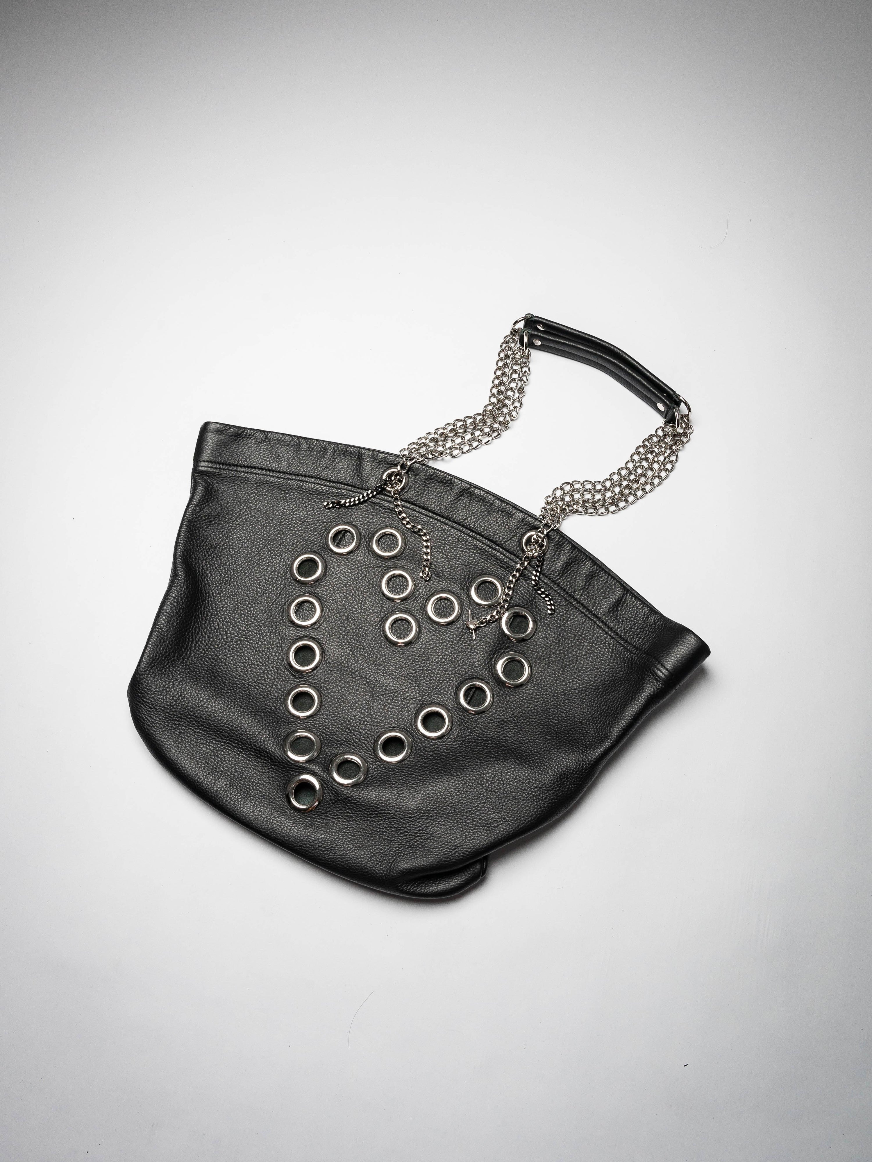 Heartbreak Leder-Korbtasche