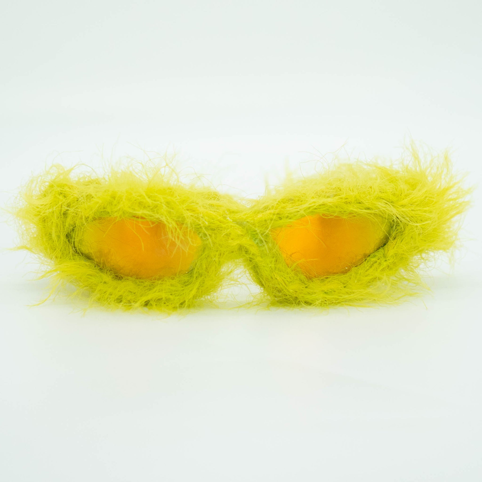 Gelbe pelzige Sonnenbrille